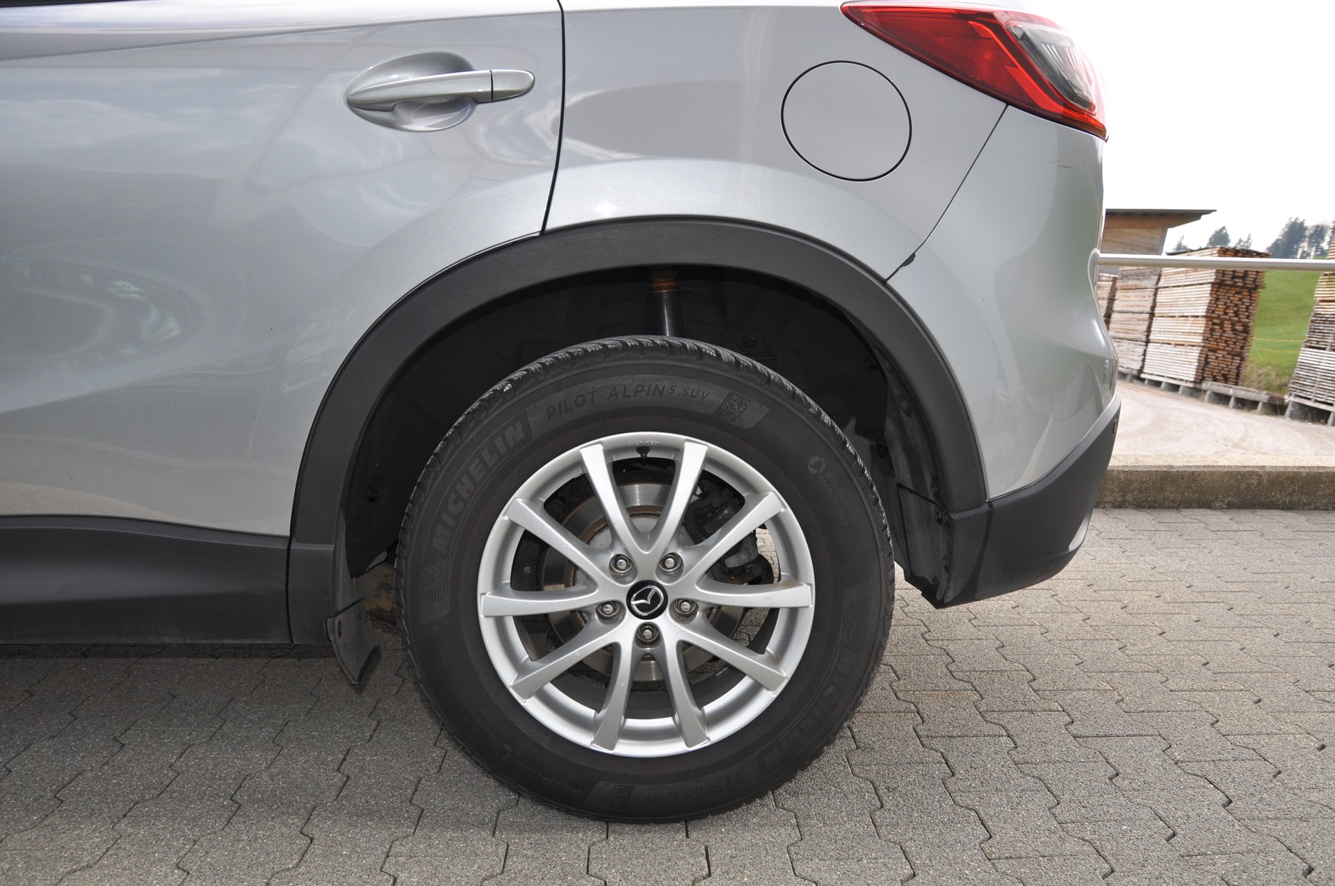 MAZDA CX-5 2.2 D Ambition AWD Automatic-image-7
