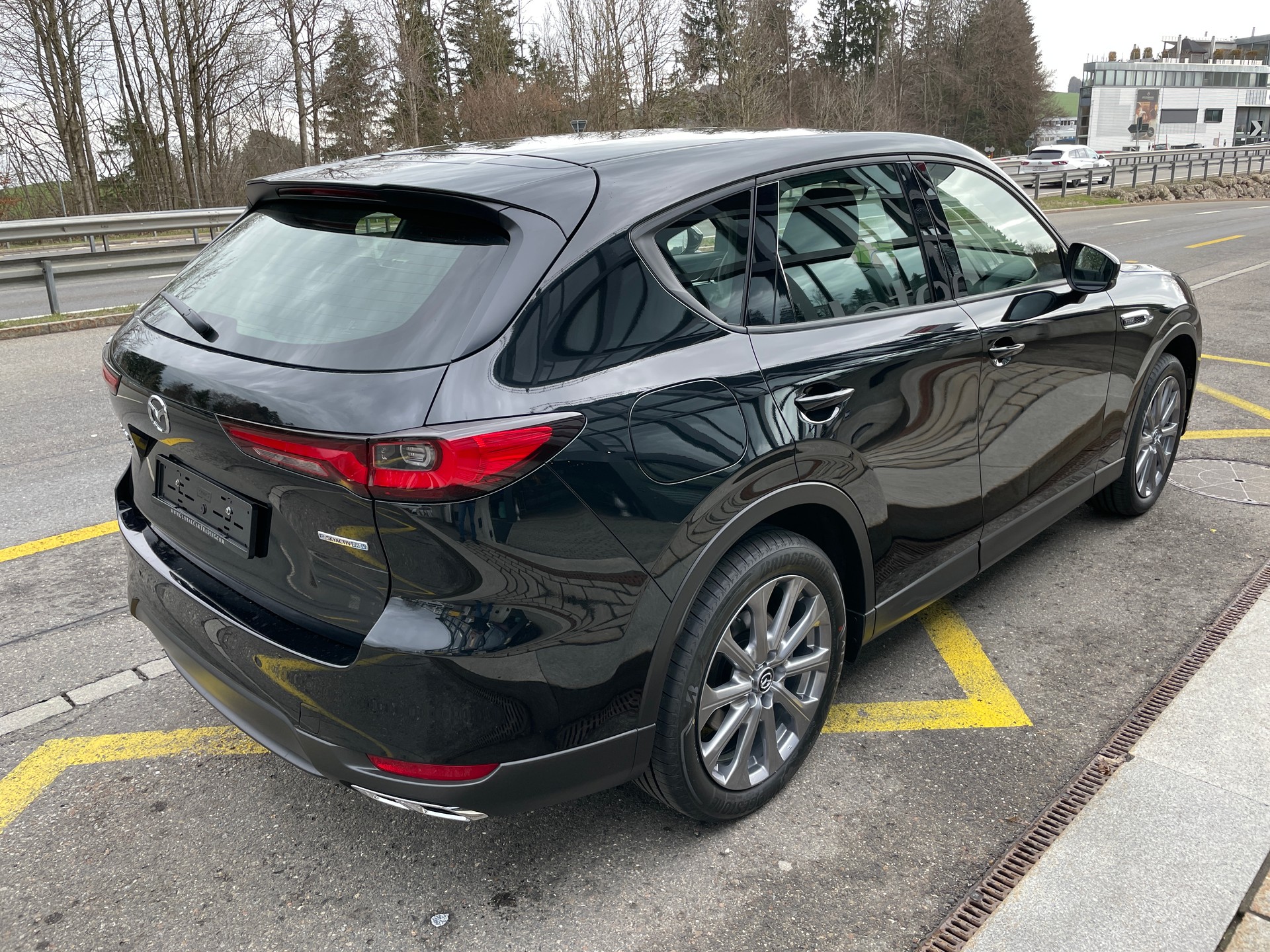 MAZDA CX-60 e-Skyactiv PHEV 327 AWD Exclusive Line mit AHK-image-5