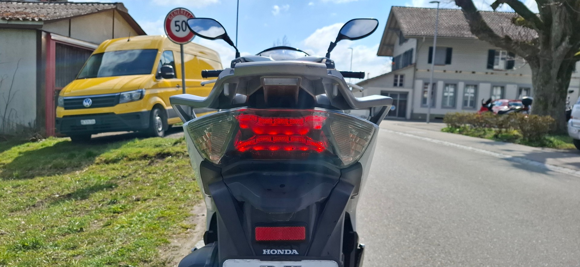 HONDA SH 125 i-image-9