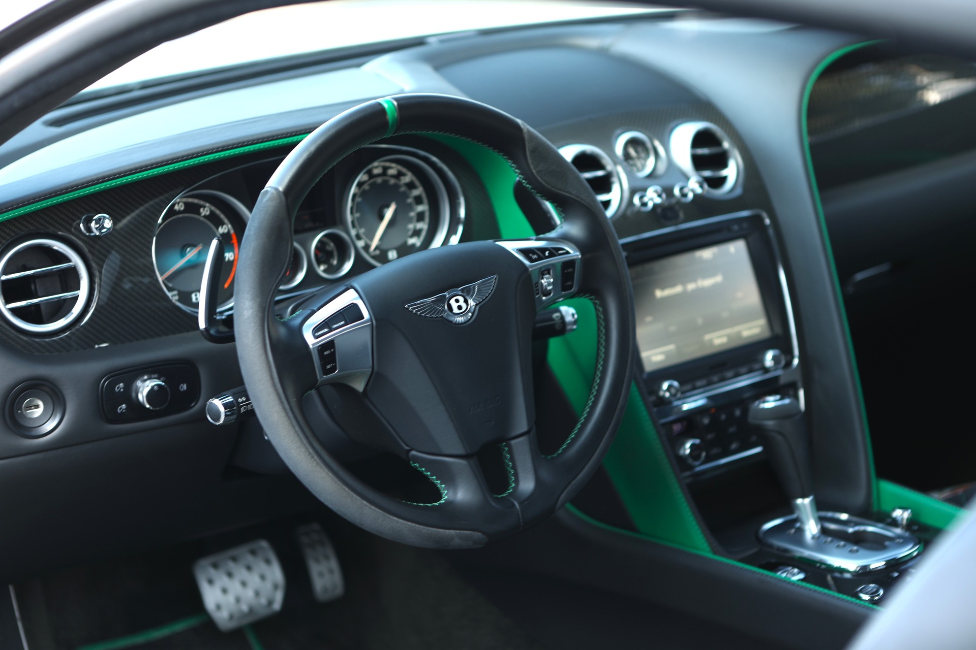 BENTLEY Continental GT3-R ( 1 of 300 )-image-13