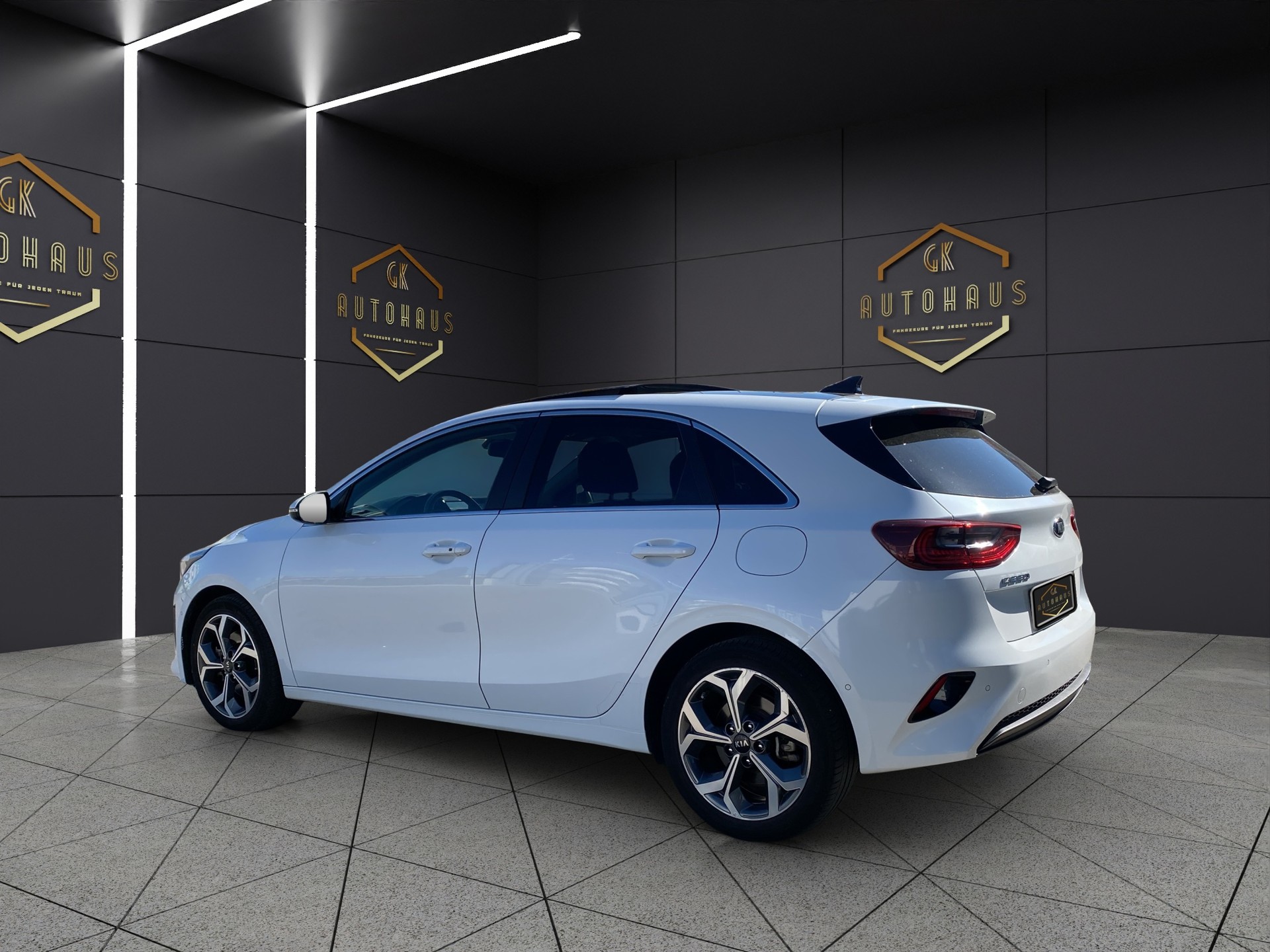 KIA Ceed 1.4 T-GDi Style DCT-image-2