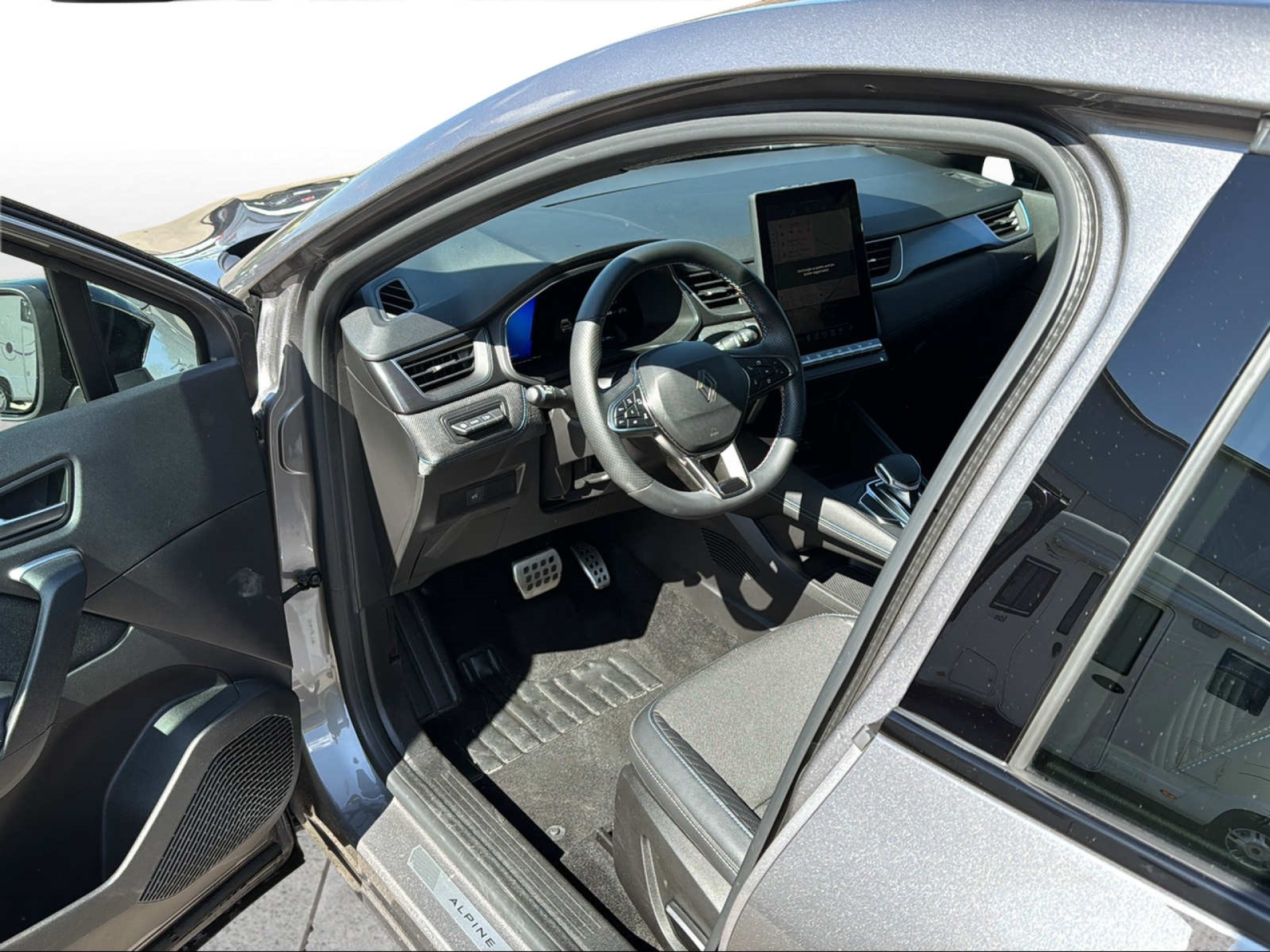 RENAULT Symbioz 1.6 E-Tech esprit Alpi-image-9