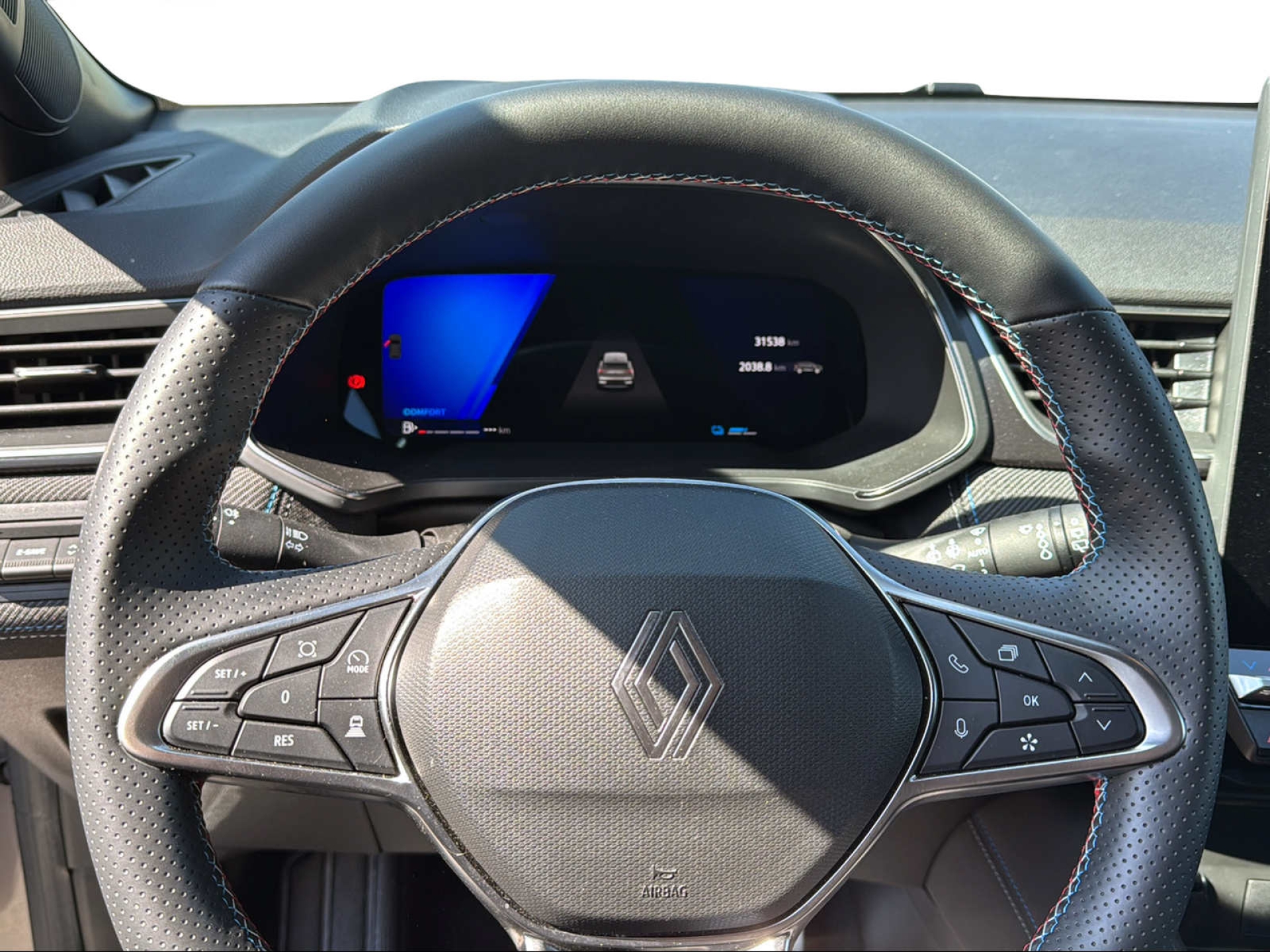 RENAULT Symbioz 1.6 E-Tech esprit Alpi-image-13