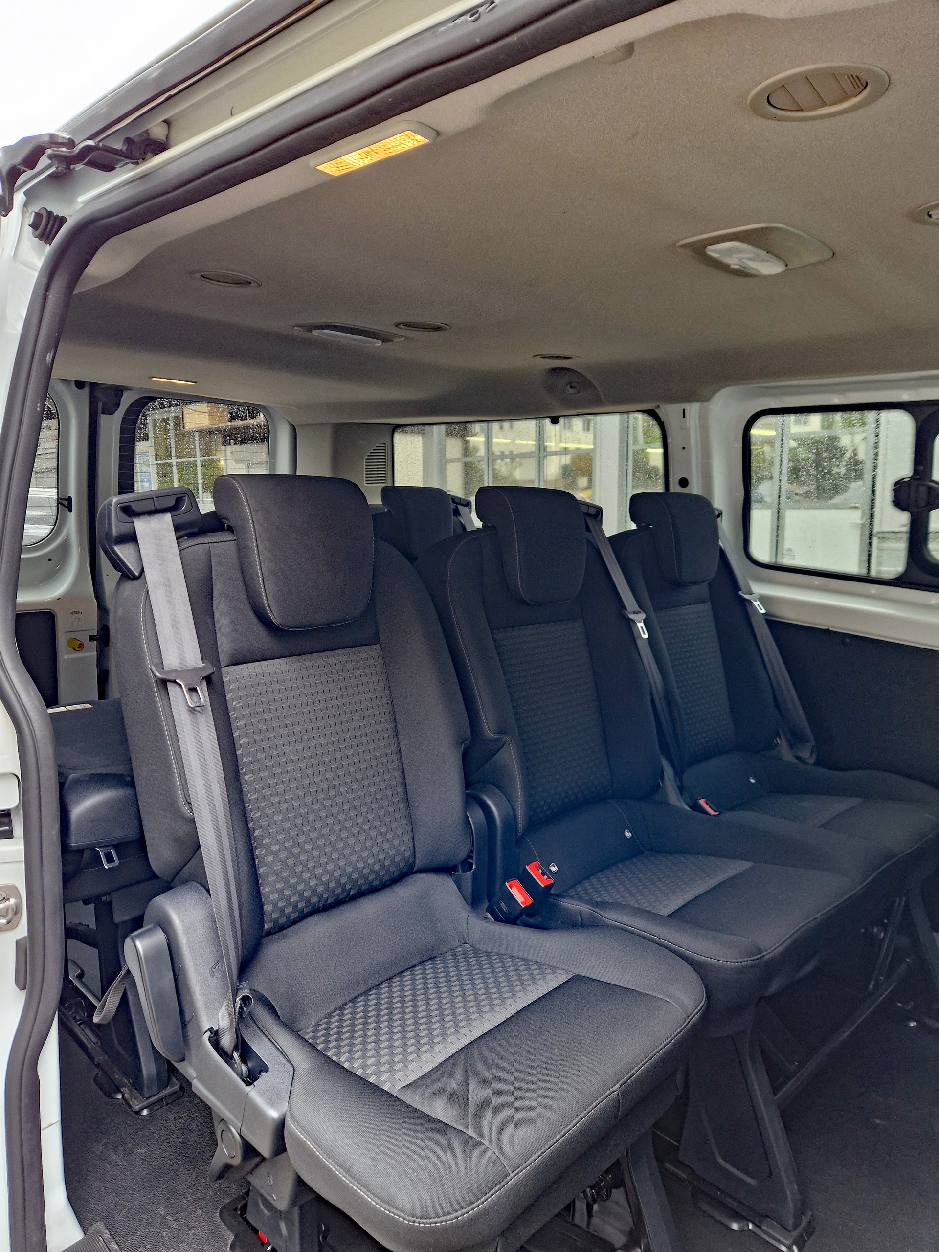 FORD 320 L2H1-image-9