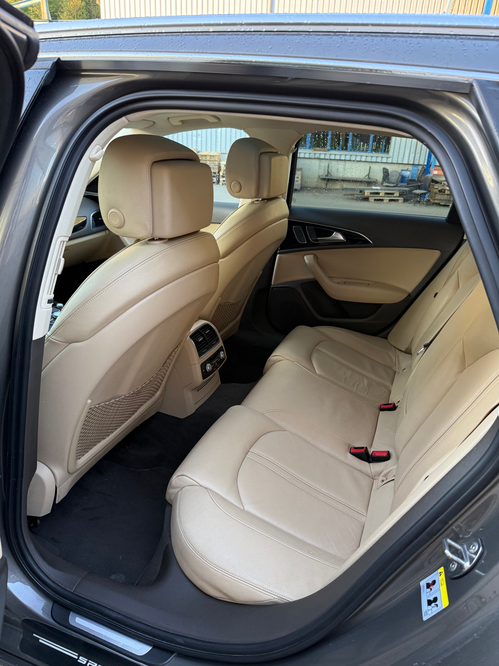 AUDI A6 Avant 3.0 TDI V6 quattro S-tronic-image-20