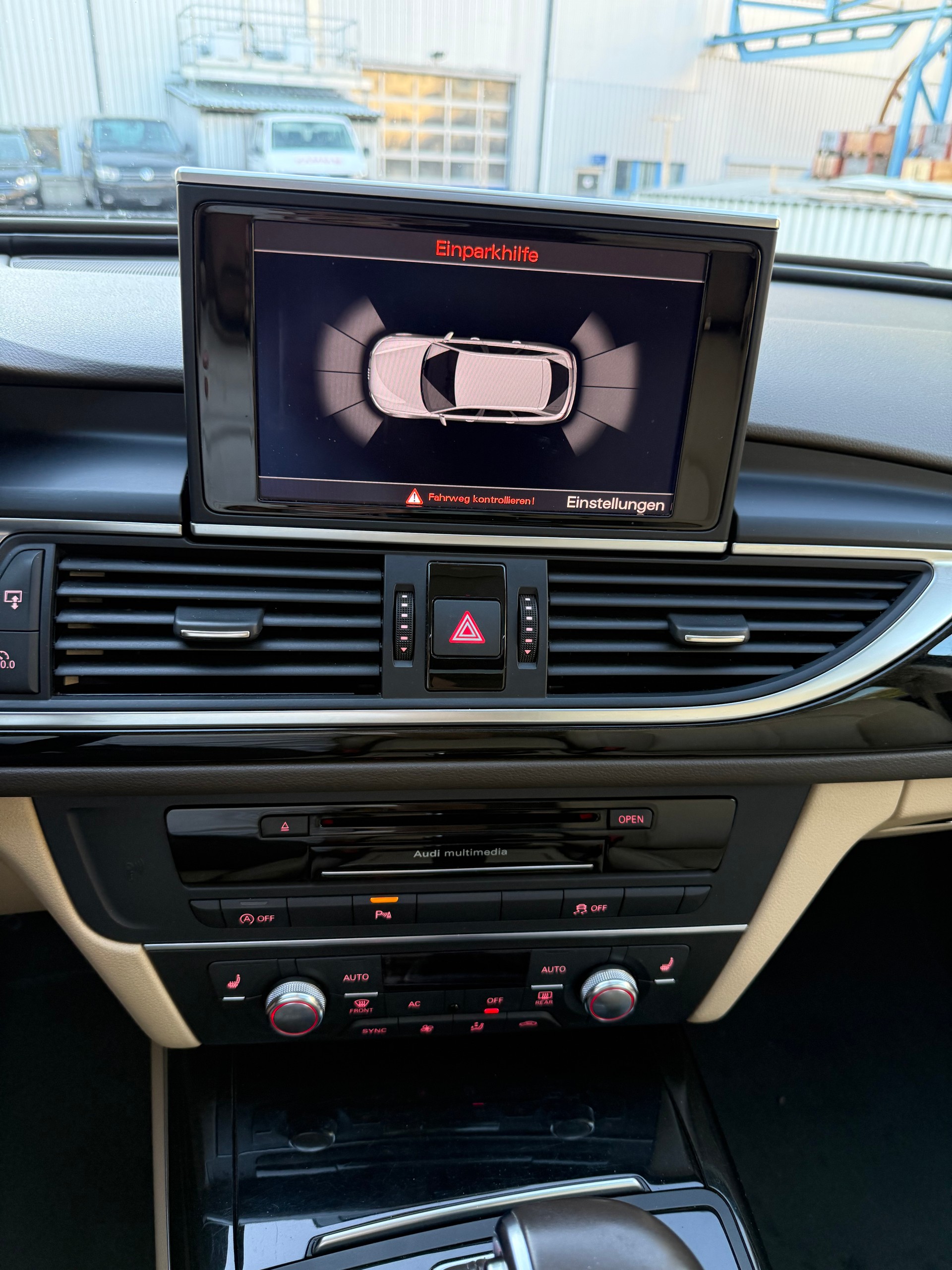 AUDI A6 Avant 3.0 TDI V6 quattro S-tronic-image-15