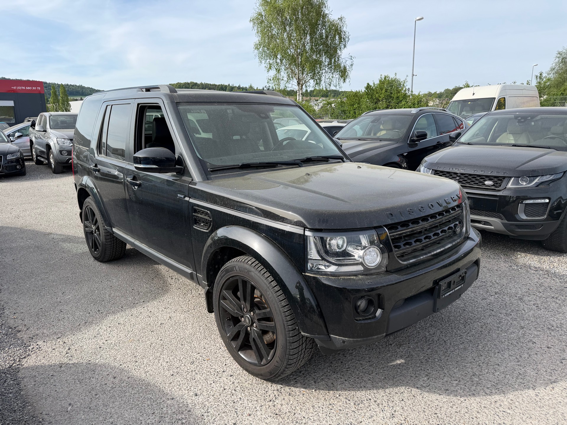 LAND ROVER Discovery 3.0 SDV6 HSE Luxury Automatic-showroom-element-2