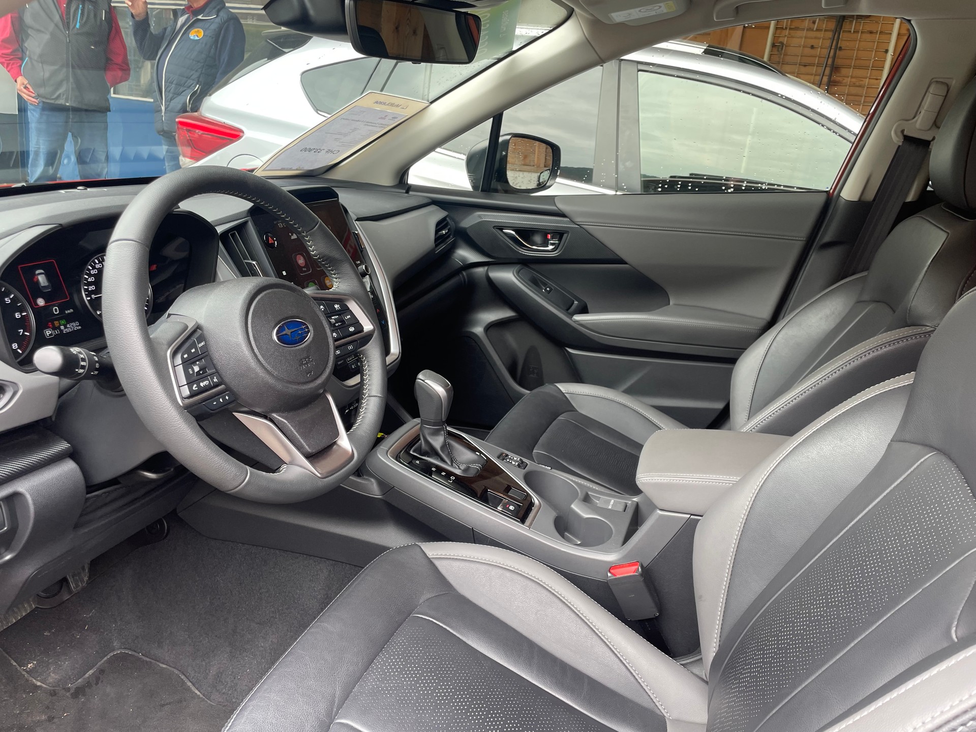 SUBARU Crosstrek 2.0 e-Boxer Luxury AWD Lineartronic-showroom-element-3