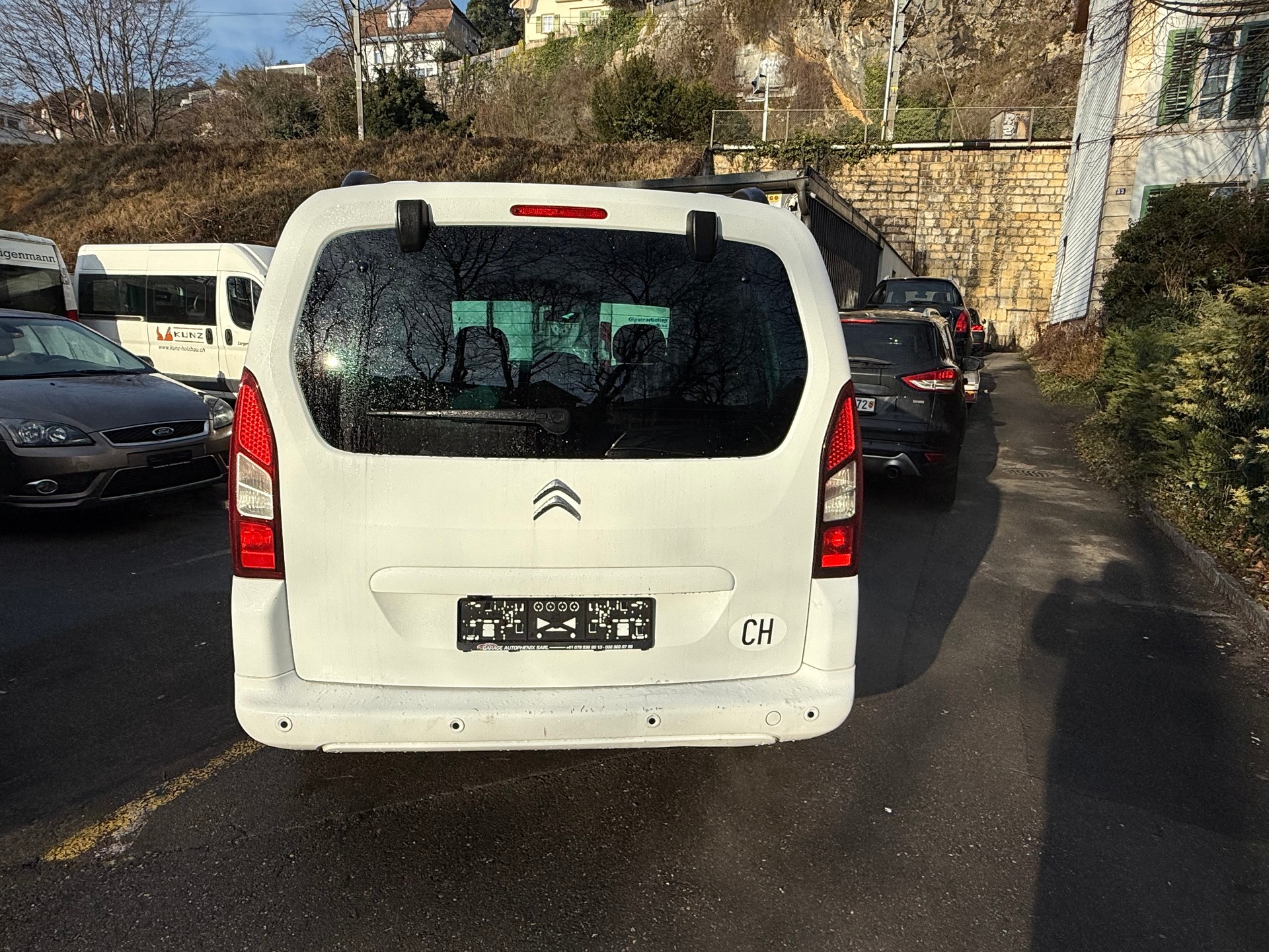 CITROEN Berlingo 1.6 BlueHDi Shine ETG6-image-2