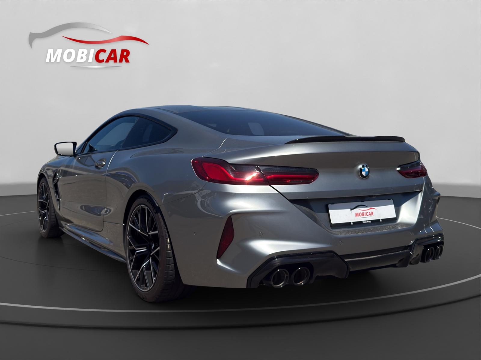 BMW M8 xDrive Steptronic-image-2