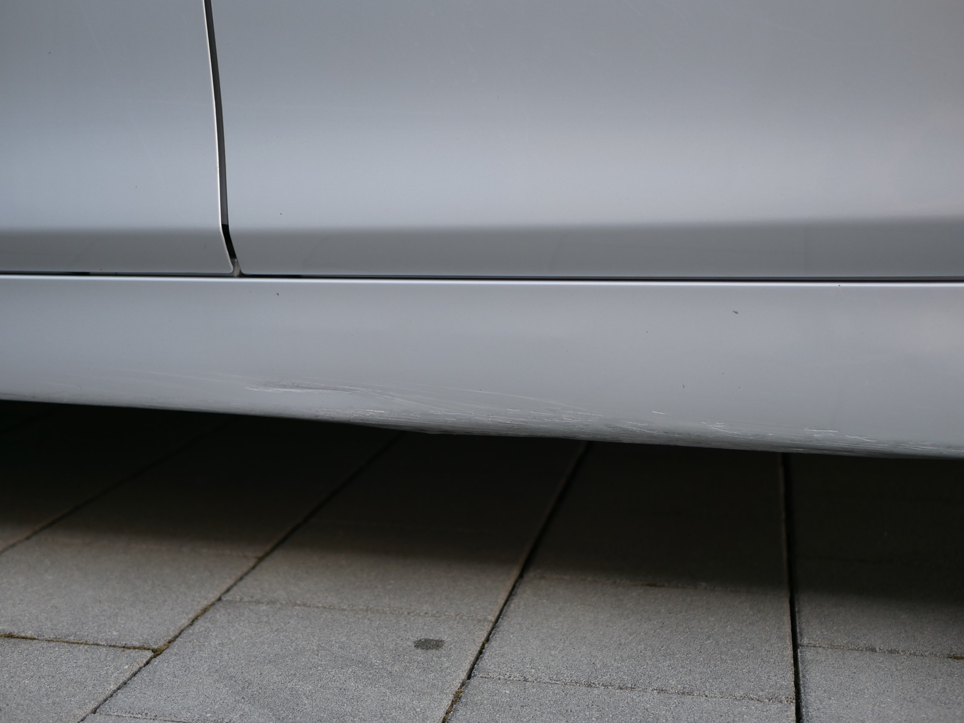 BMW 523i-image-17