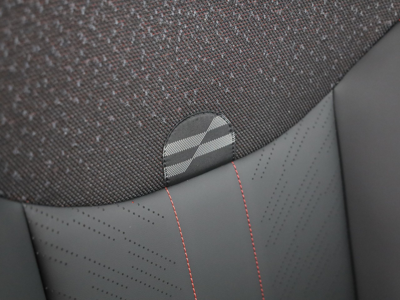 MINI Aceman e John Cooper Works-image-18
