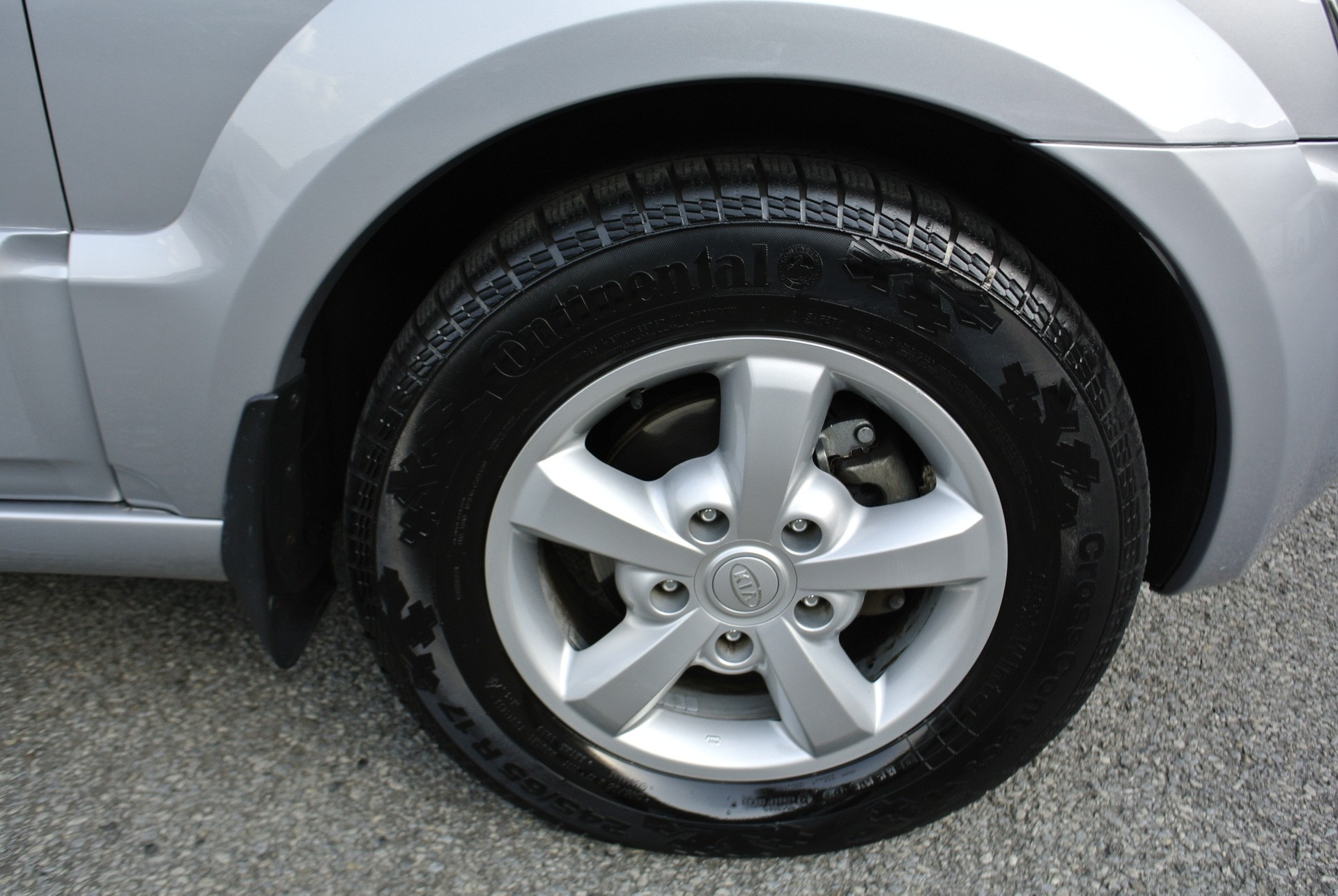 KIA Sorento 2.5 CRDI-image-25