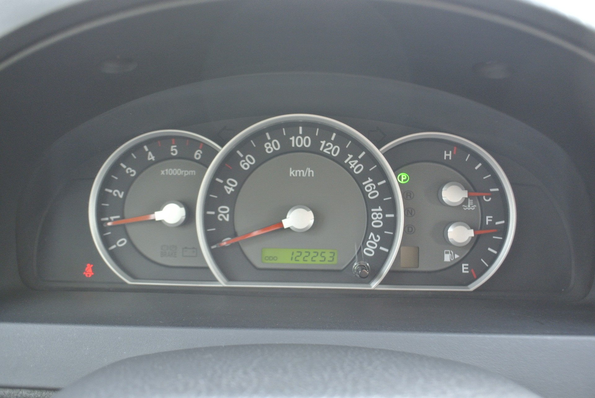 KIA Sorento 2.5 CRDI-image-26