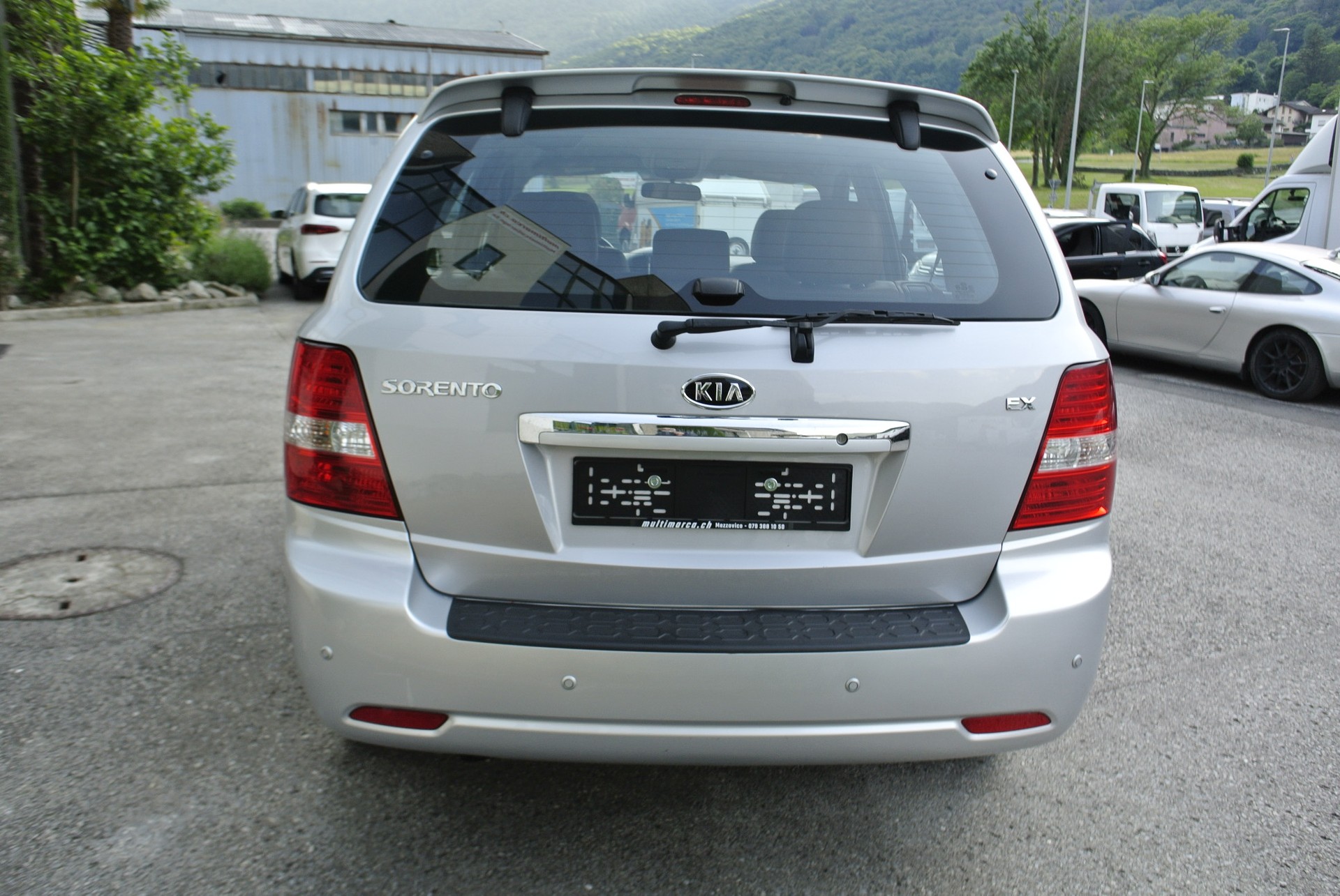 KIA Sorento 2.5 CRDI-image-8