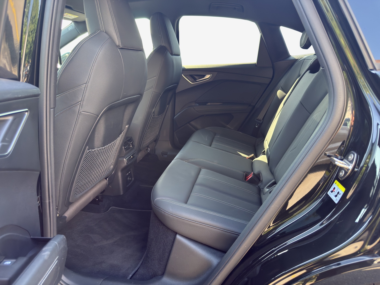 AUDI Q4 Sportback e-tron 50 quattro-image-11