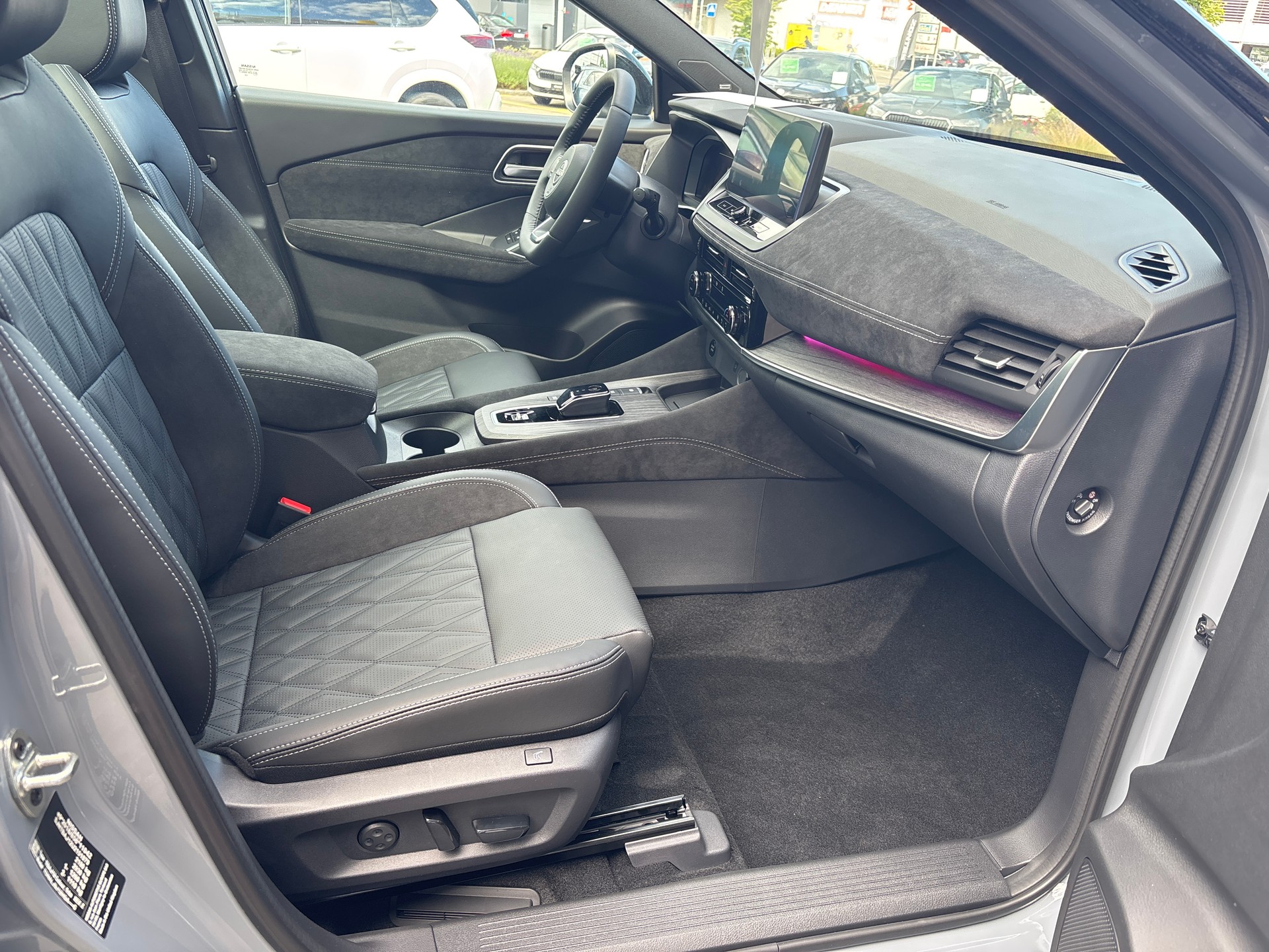 NISSAN Qashqai 1.5 VC-T e-Power Tekna+-image-13