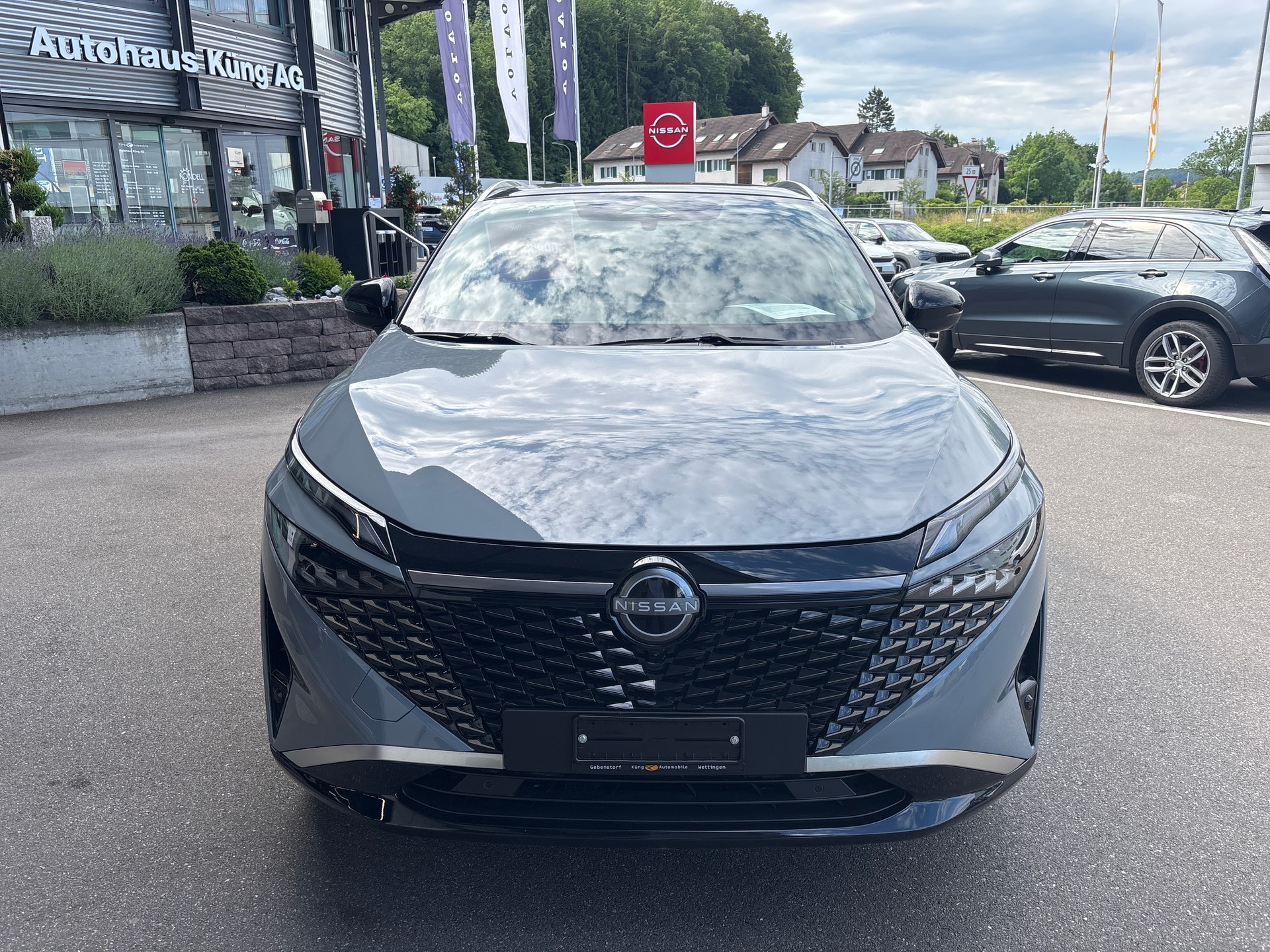 NISSAN Qashqai 1.5 VC-T e-Power Tekna+-showroom-element-2