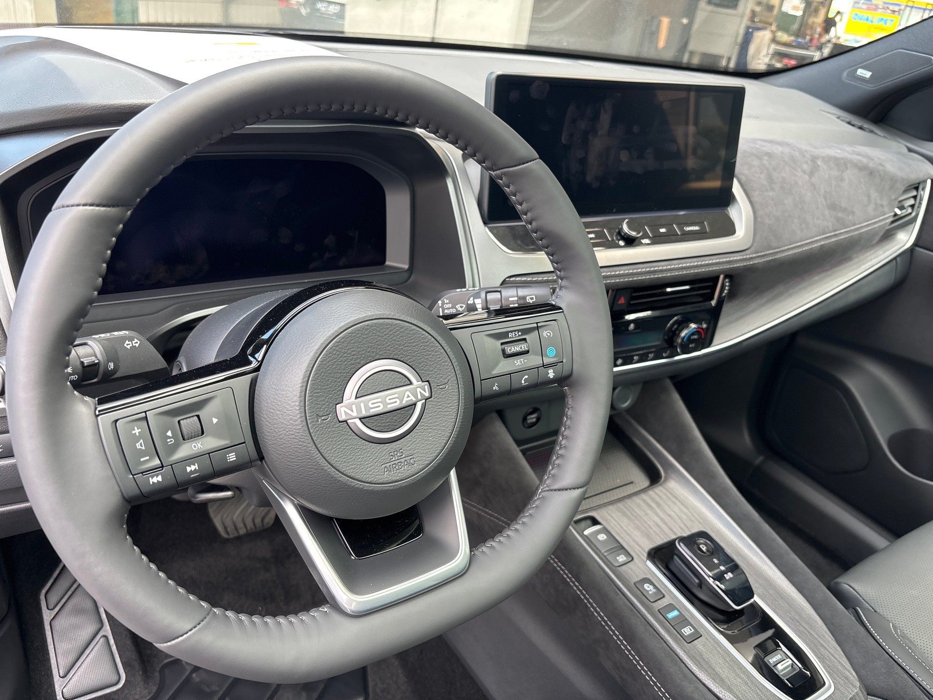 NISSAN Qashqai 1.5 VC-T e-Power Tekna+-image-10