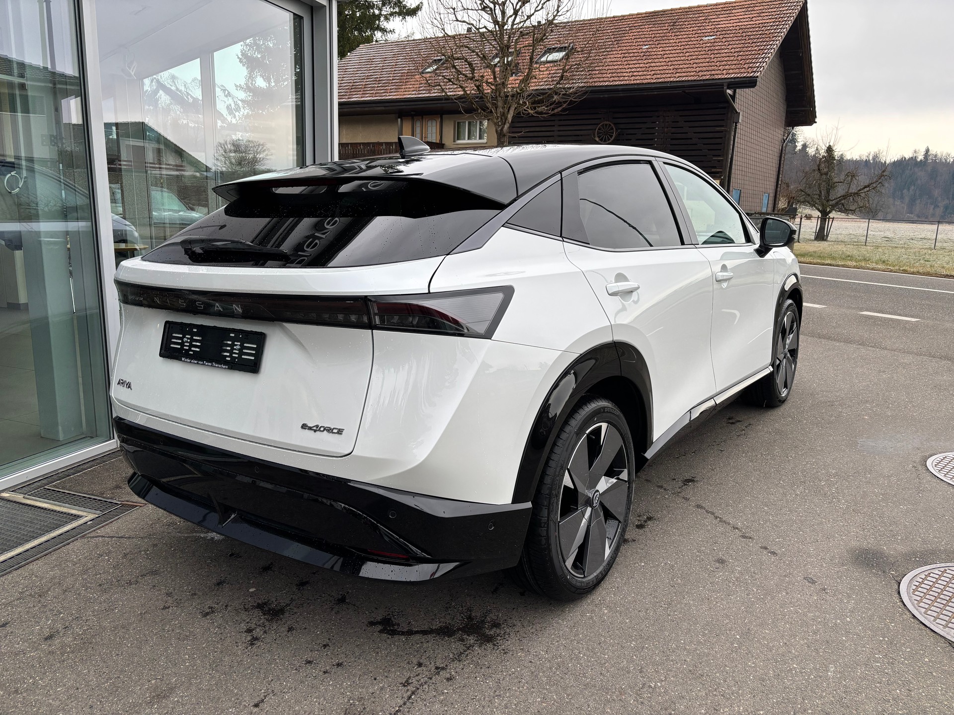 NISSAN Ariya 87 kWh Evolve Allrad-image-3