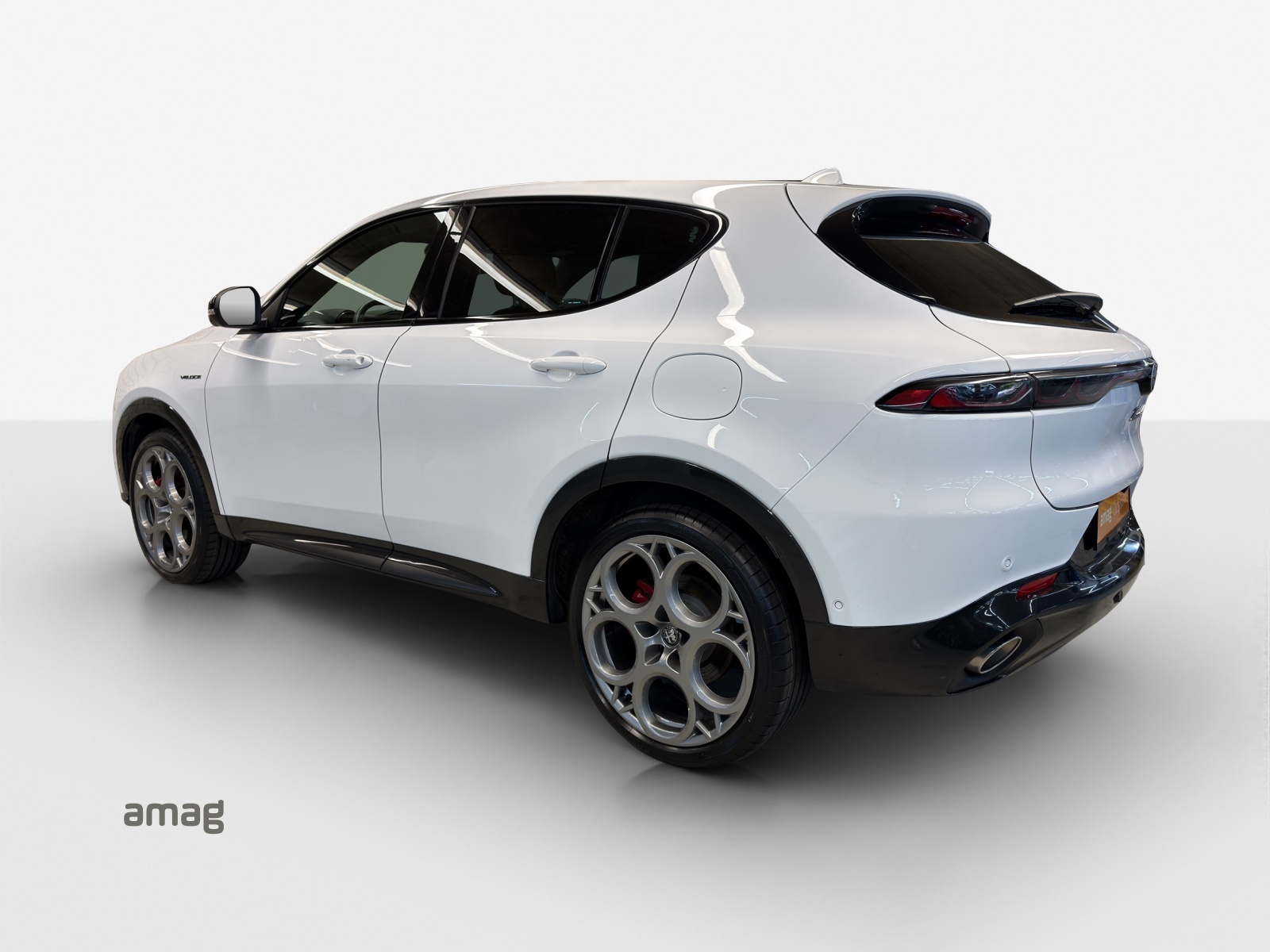 ALFA ROMEO Tonale 1.3 Plug-in-Hybrid Q4 Veloce-showroom-element-2