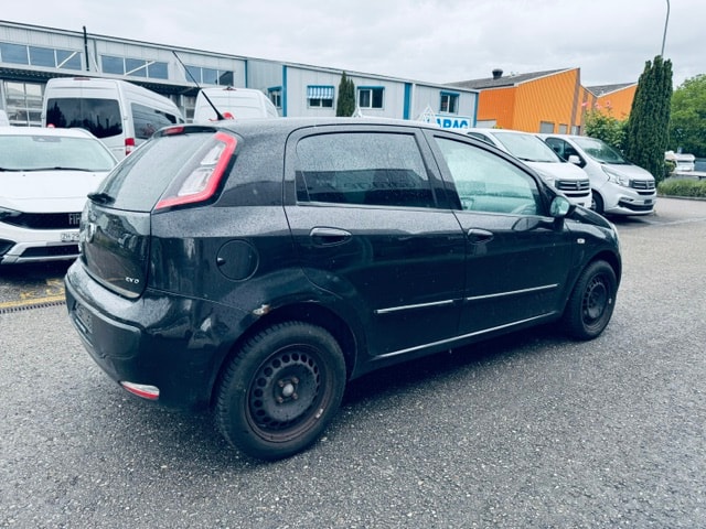 FIAT Punto 1.4 Dynamic FIXPREIS!-image-2