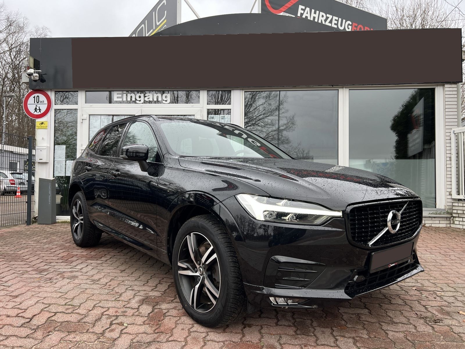 VOLVO XC60 B4 Diesel Mild Hybrid AWD Momentum Geartronic-showroom-element-2