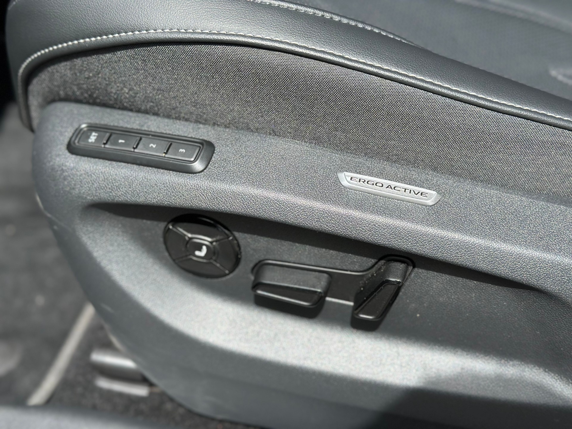 VW Tayron 2.0 TSI R-Line DSG 4Motion-image-14