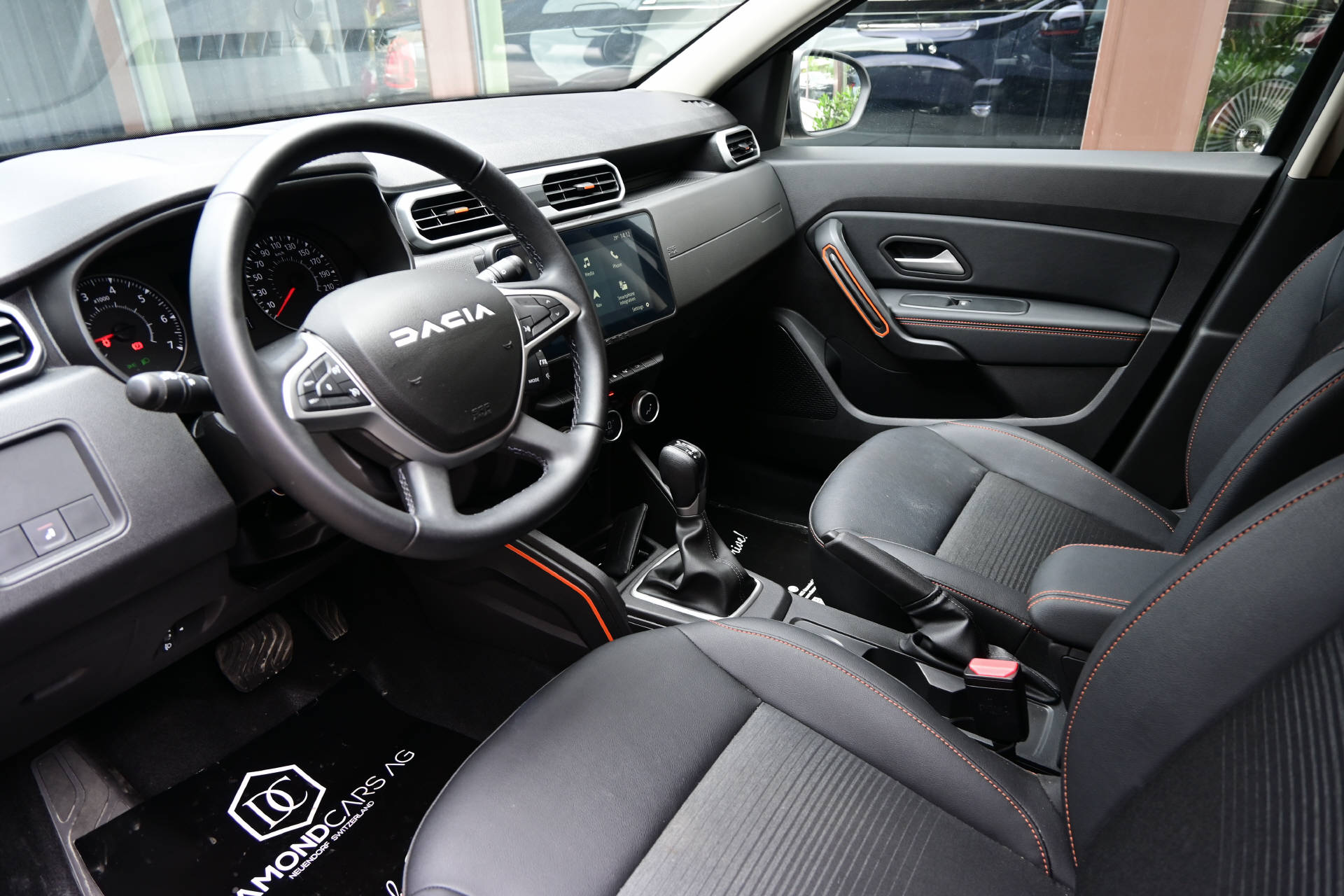 DACIA Duster 1.3 TCe 150 Extreme EDC-image-9