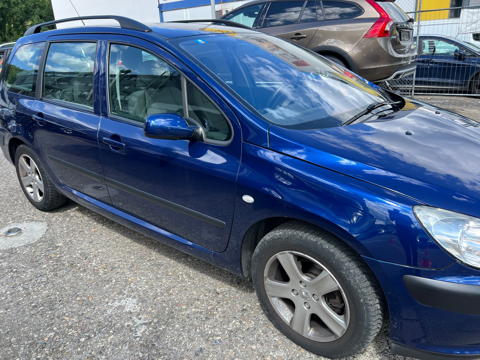 PEUGEOT 307 1.6 16V XS-image-1