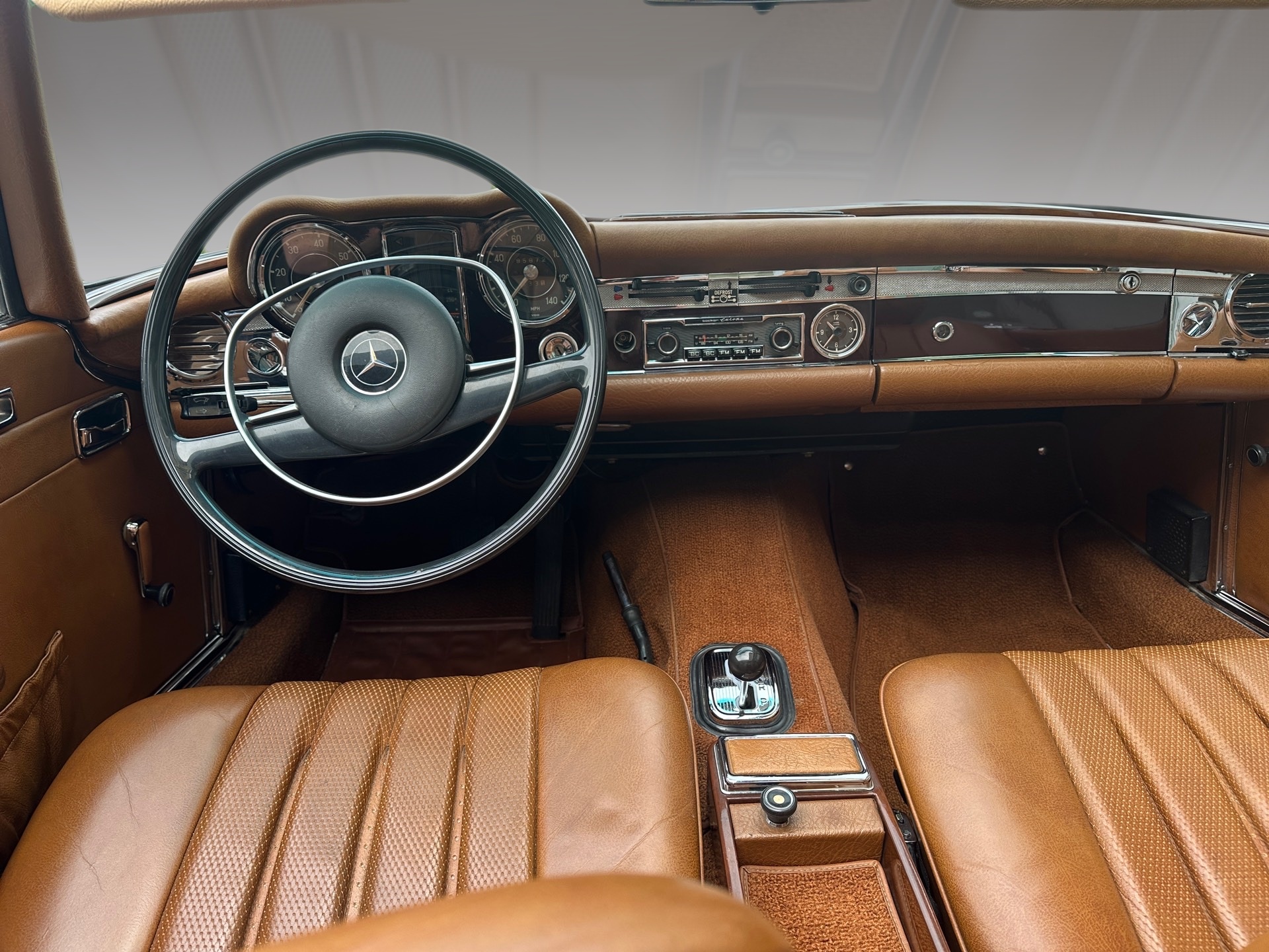 MERCEDES-BENZ SL 280 Pagode-image-14