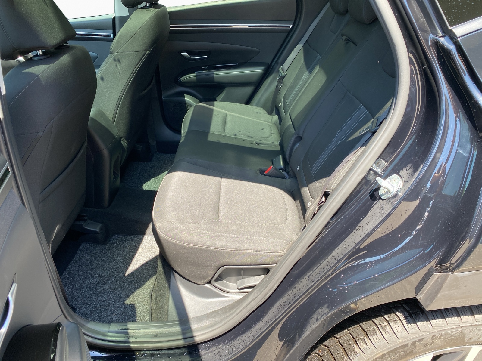 HYUNDAI Tucson 1.6 T-GDi Amplia 4WD-image-10
