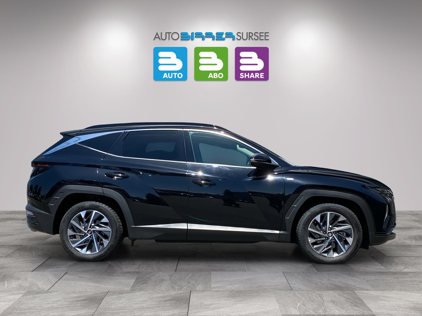 HYUNDAI Tucson 1.6 T-GDi Amplia 4WD-showroom-element-3