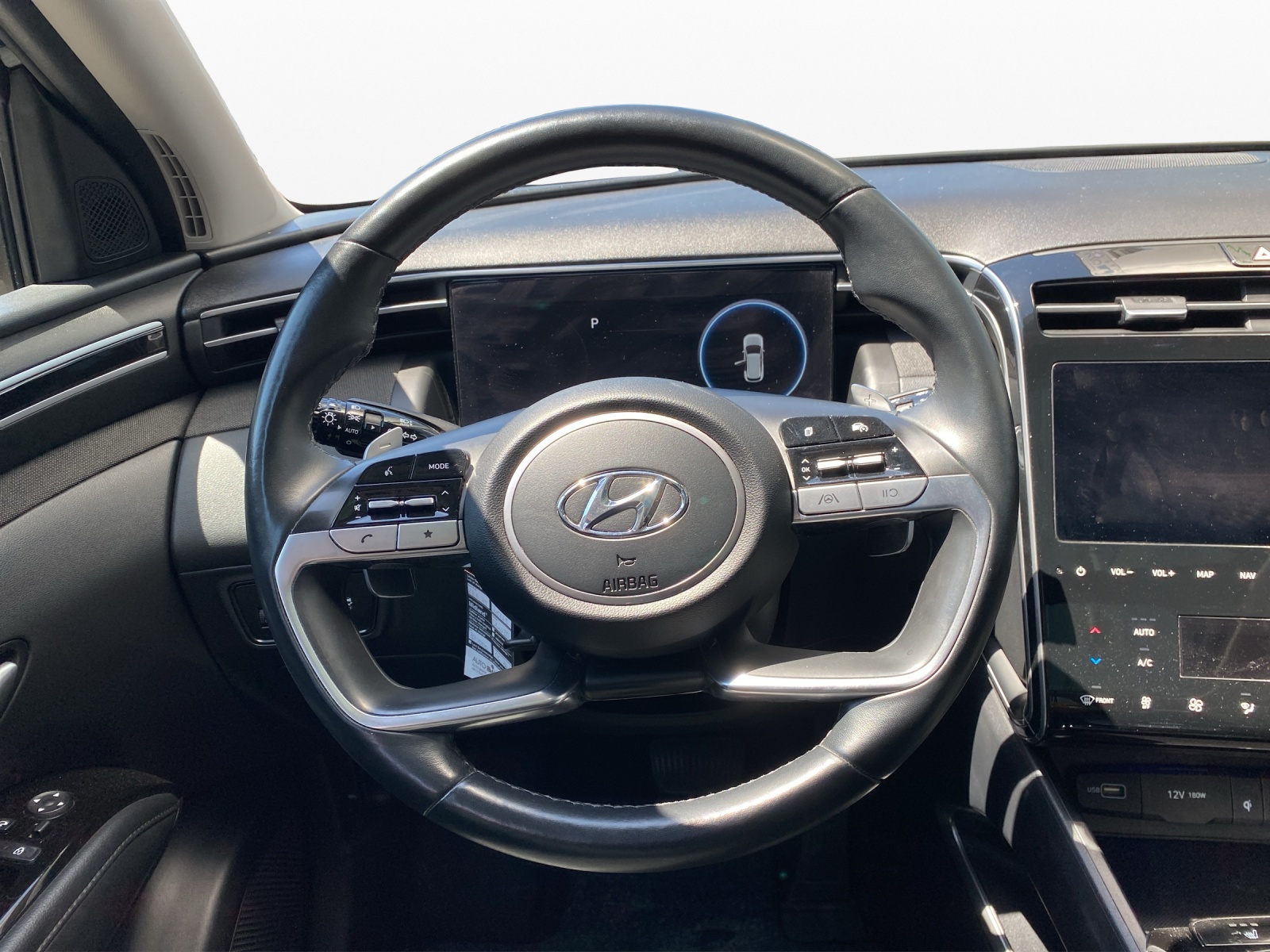 HYUNDAI Tucson 1.6 T-GDi Amplia 4WD-image-12
