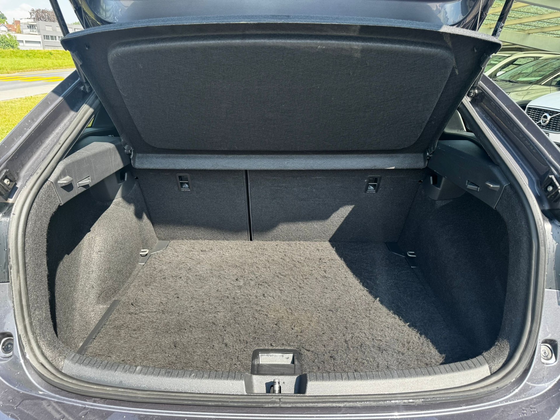 VW Taigo 1.5 TSI R-Line DSG-image-11