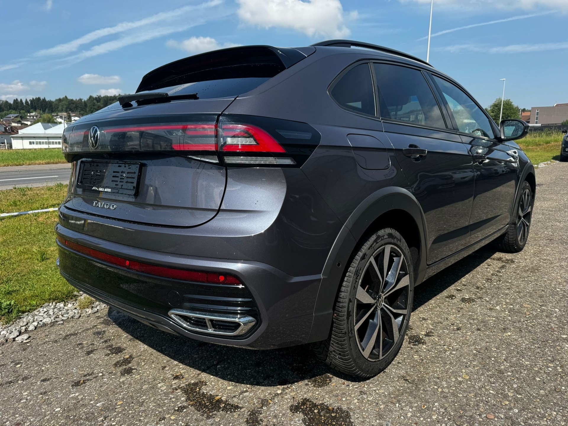 VW Taigo 1.5 TSI R-Line DSG-image-4
