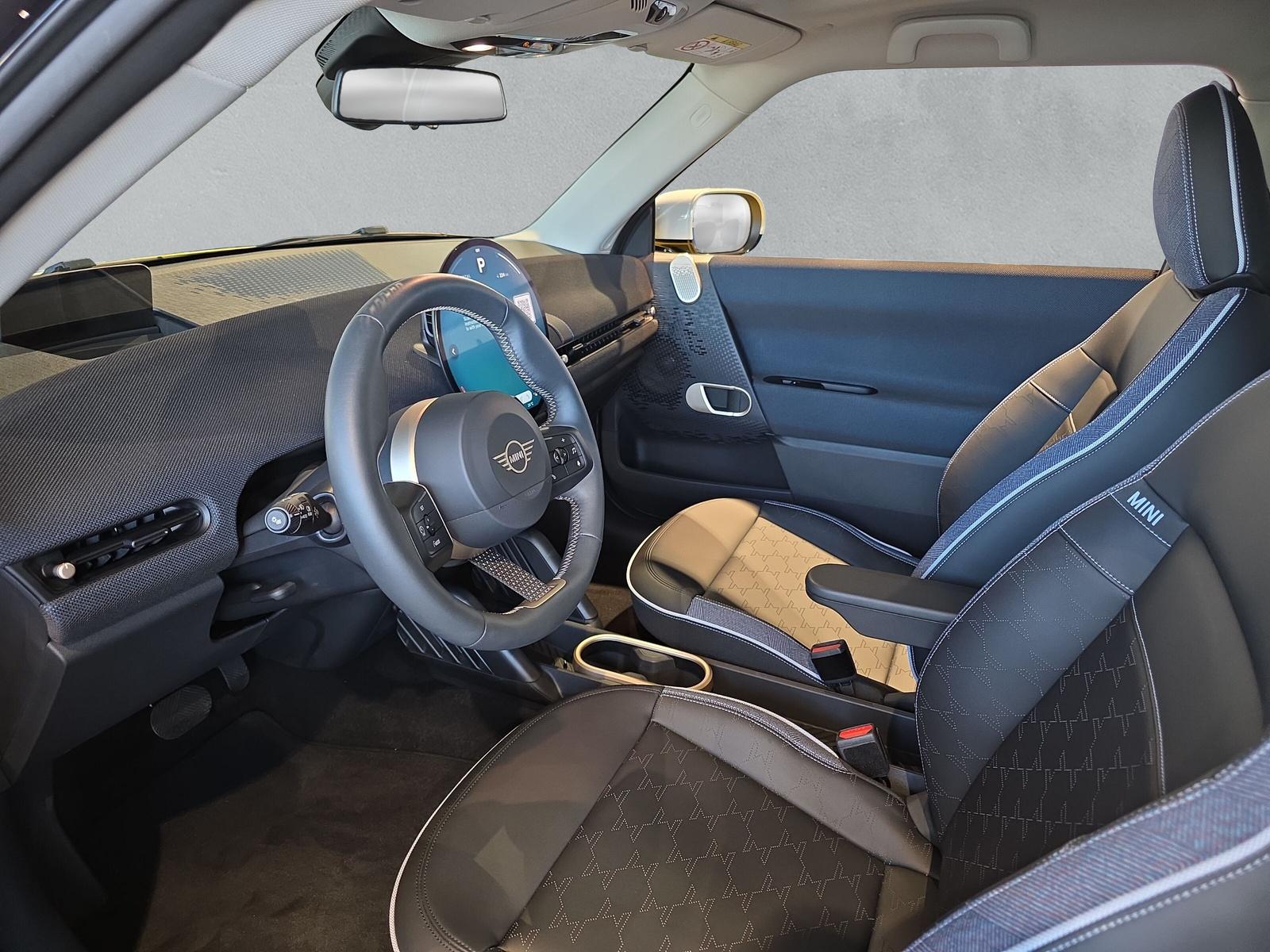 MINI Cooper SE J01 (CH)-image-11