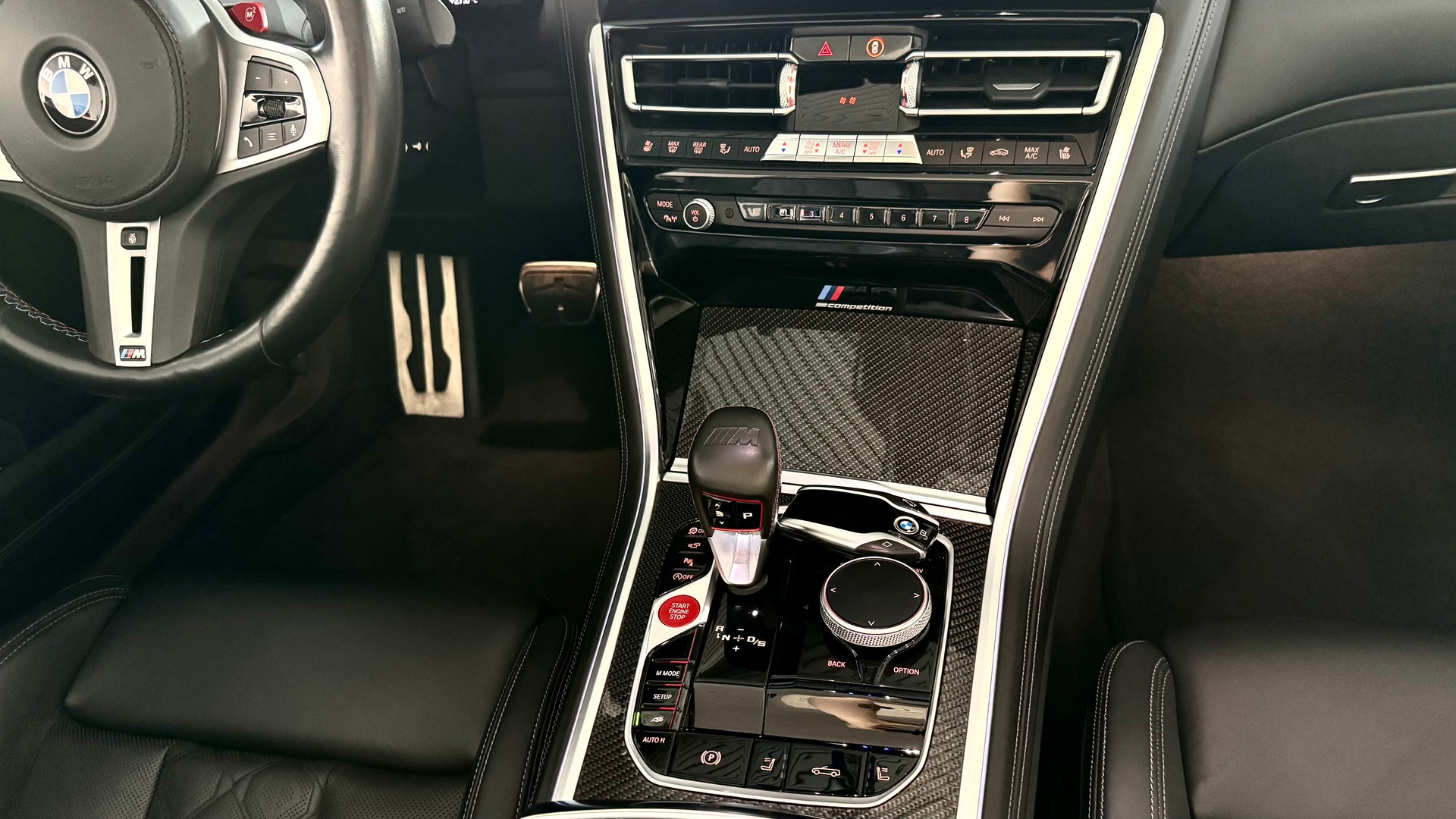 BMW M8 xDrive M Competition Steptronic-image-10