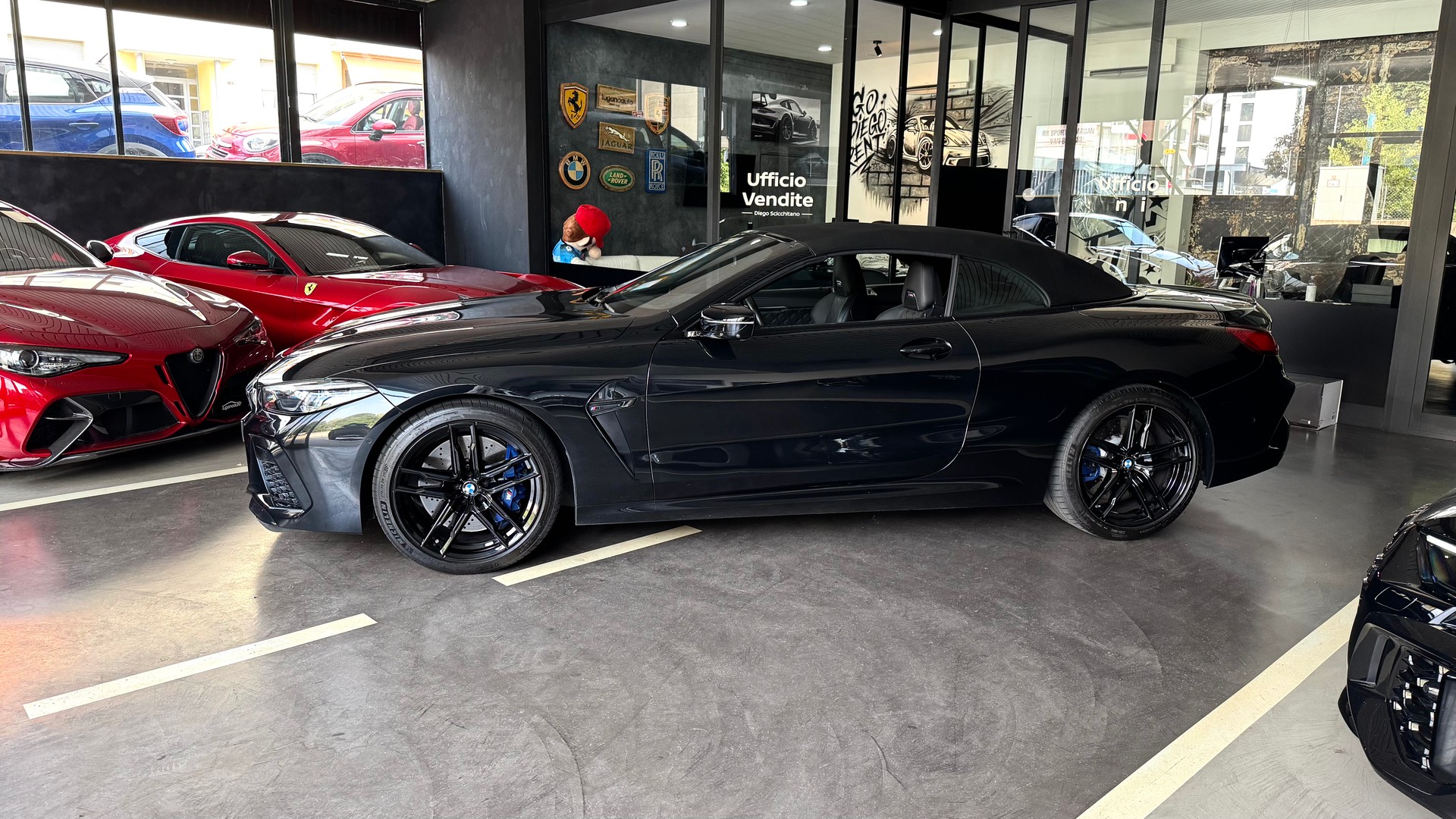 BMW M8 xDrive M Competition Steptronic-image-2