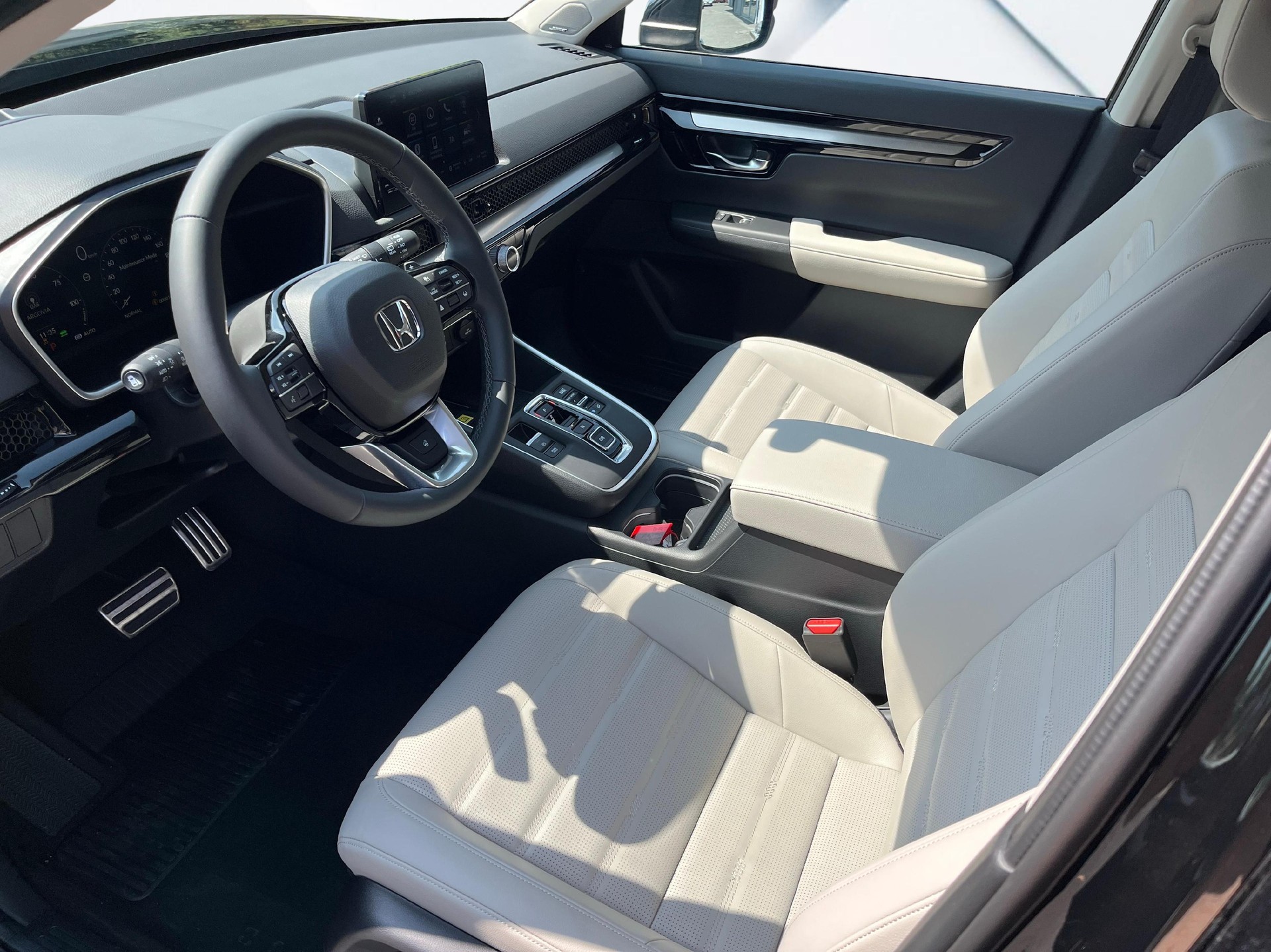 HONDA CR-V 2.0 i-MMD Plug-in Hybrid Advance Tech 2WD Honda Leasing 1.9% und 8 Jahre Garantie-image-8