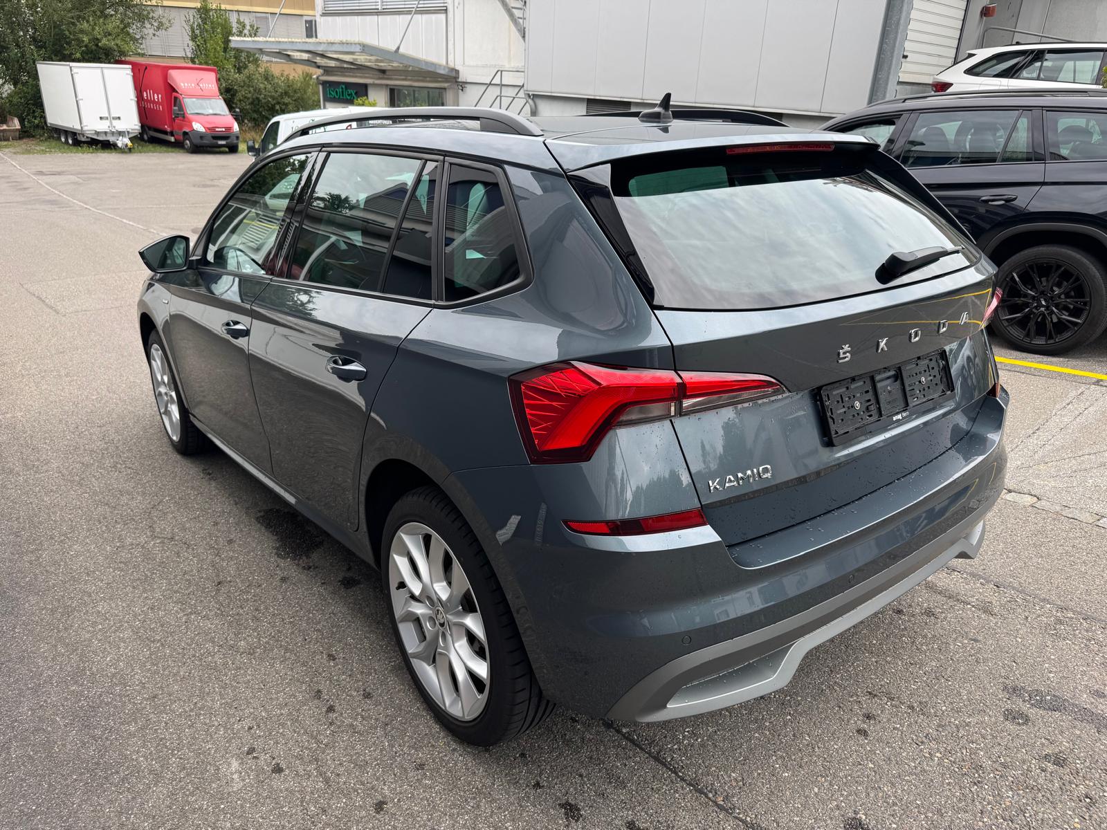 SKODA Kamiq 1.5 TSI ACT Ambition DSG-showroom-element-2