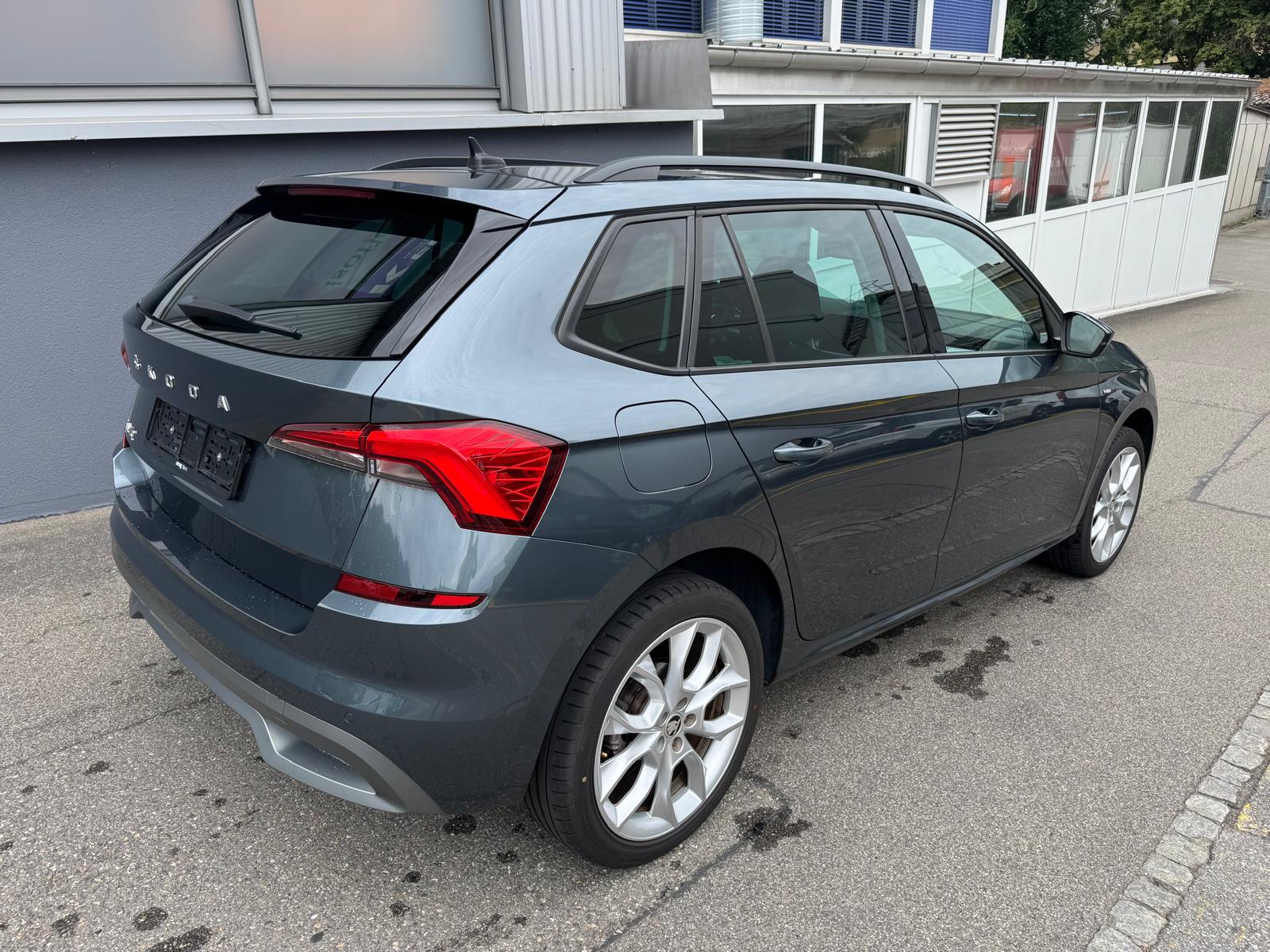 SKODA Kamiq 1.5 TSI ACT Ambition DSG-showroom-element-3