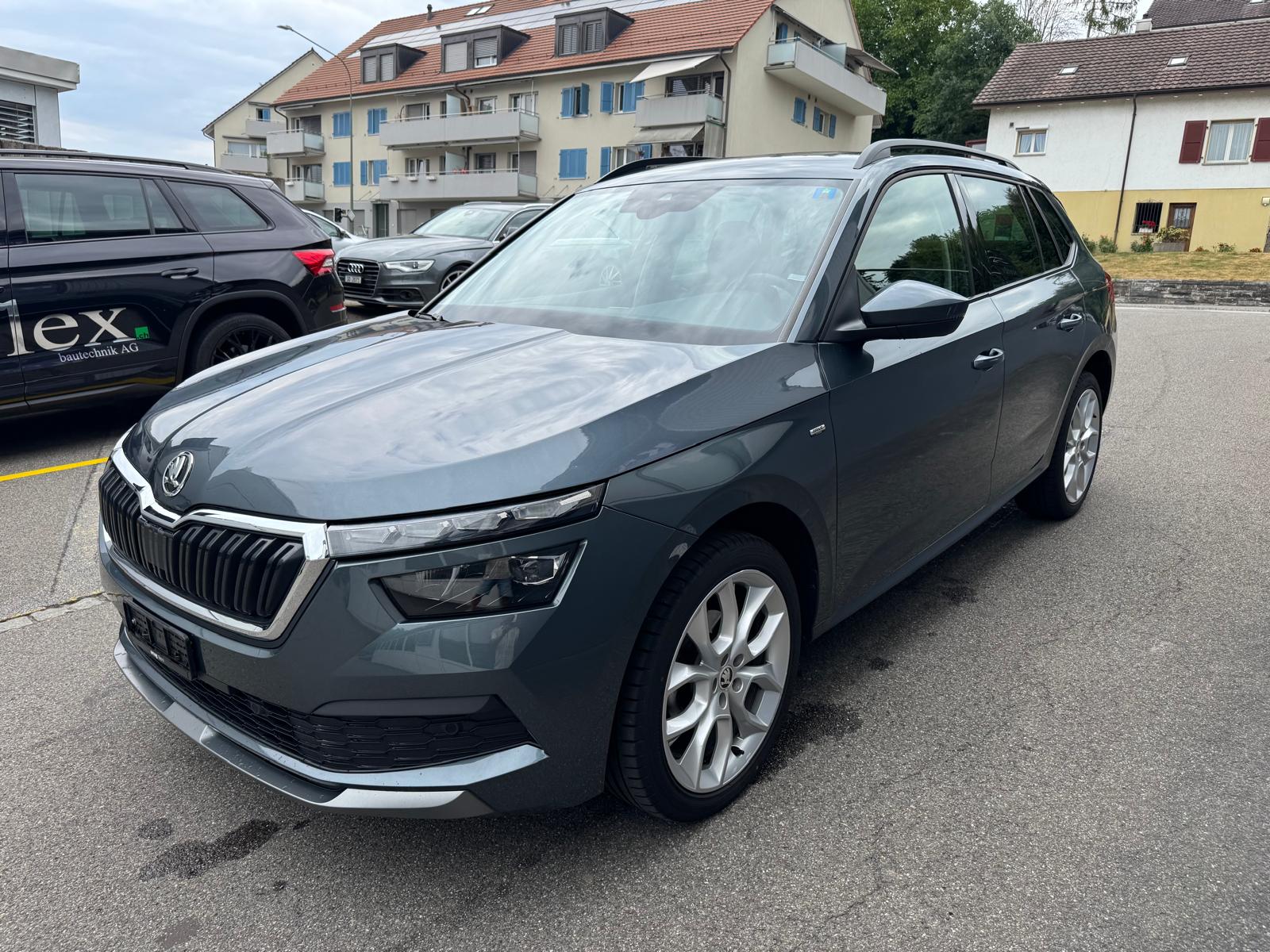 SKODA Kamiq 1.5 TSI ACT Ambition DSG-showroom-element-1