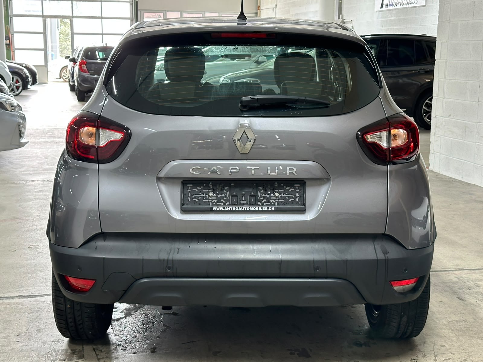 RENAULT Captur 0.9 12V Intens-image-5