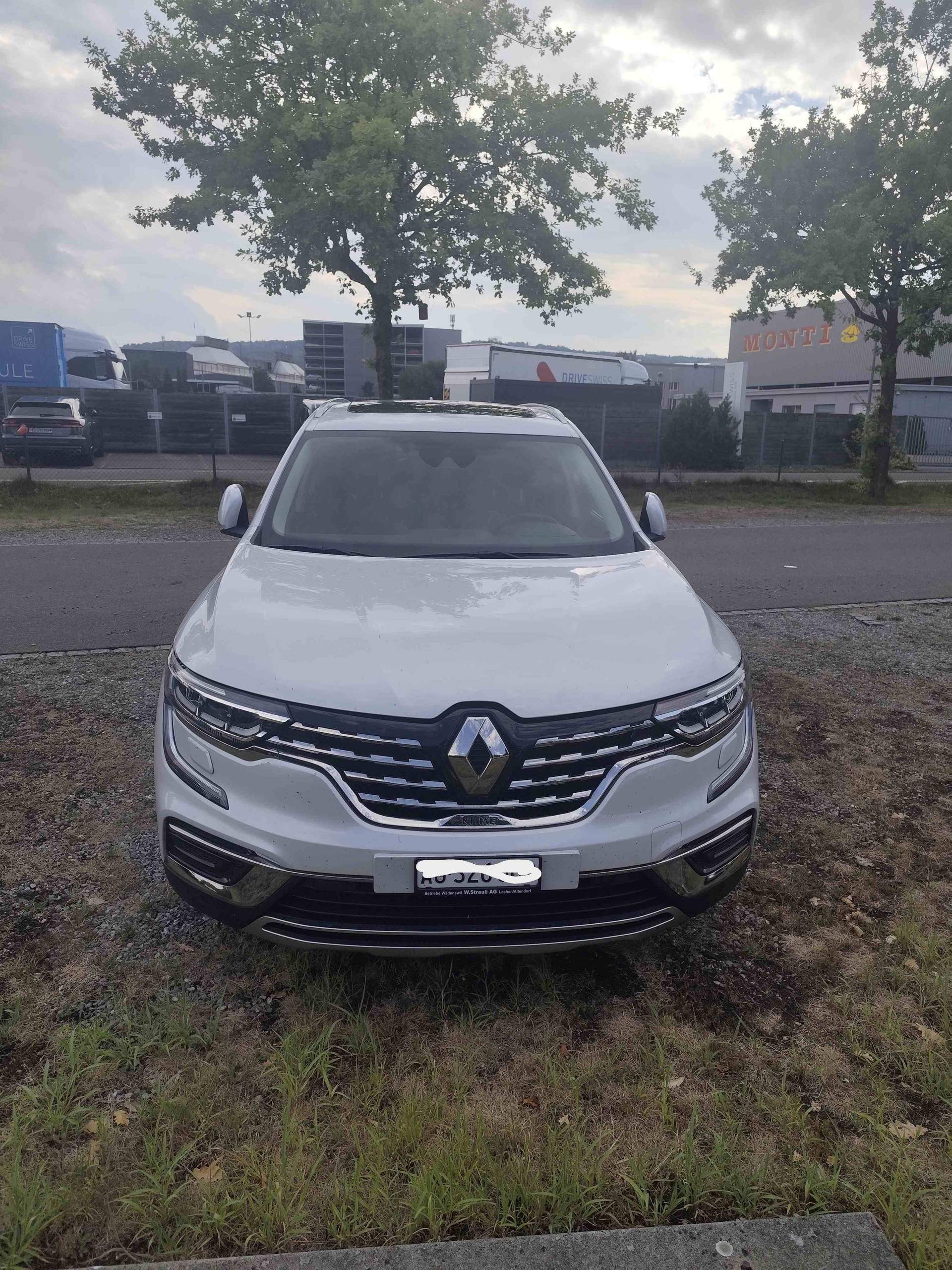 RENAULT 2.0 Blue dCi Initiale X-Tronic 4WD
