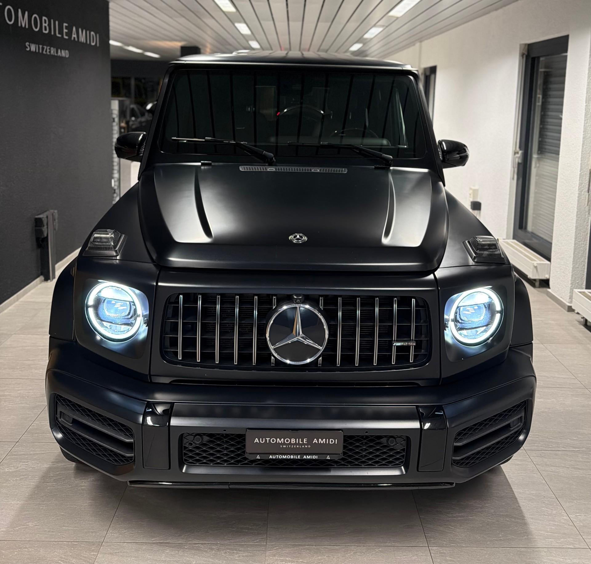 MERCEDES-BENZ G 63 AMG Speedshift Plus G-Tronic-showroom-element-1