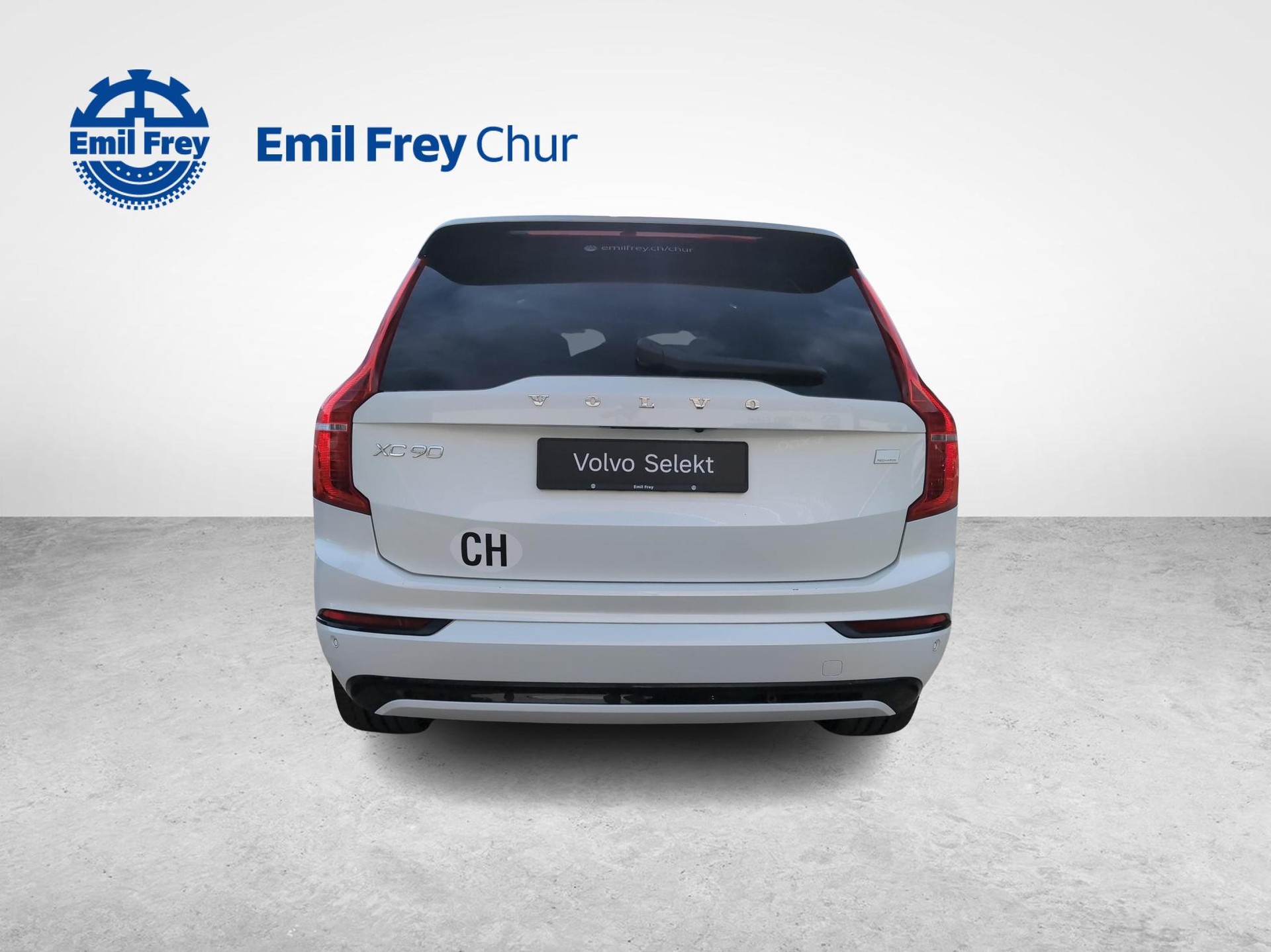 VOLVO XC90 2.0 T8 TE Ultimate Dark 7P. eAWD-showroom-element-3