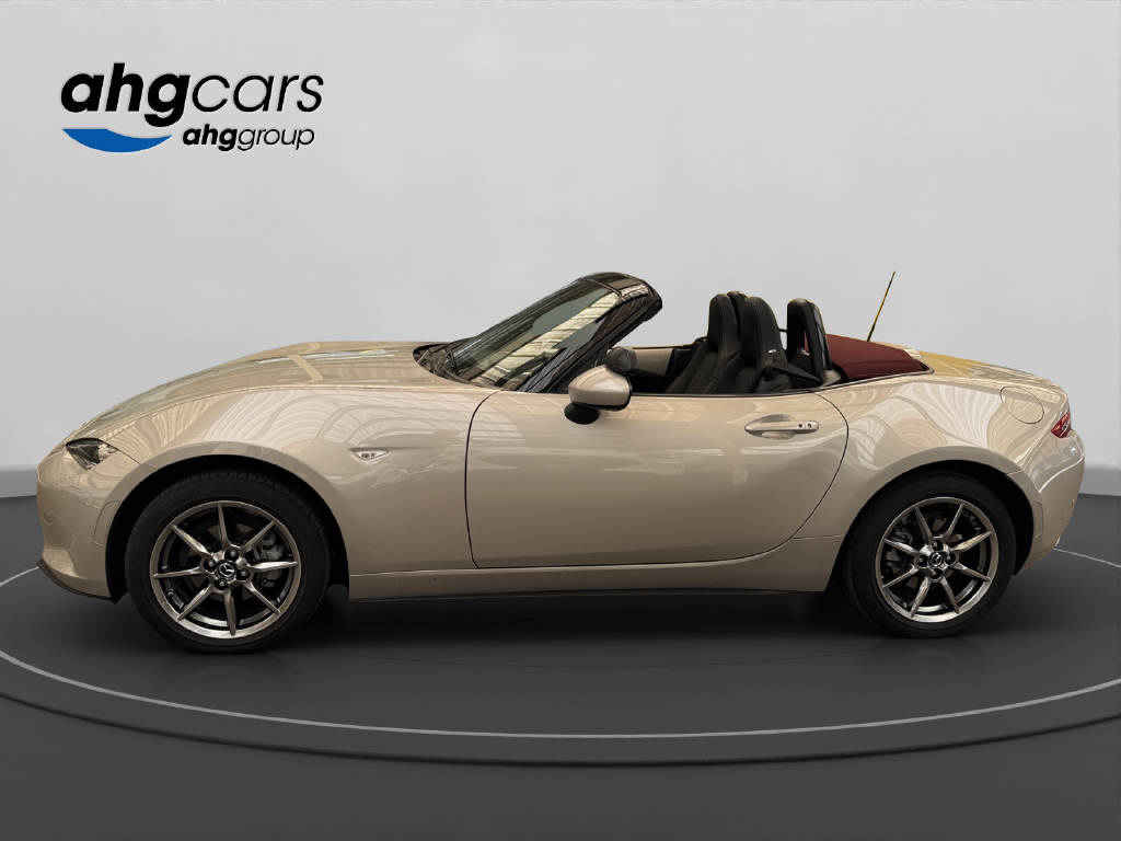 MAZDA MX-5 1.5 Revolution-showroom-element-1