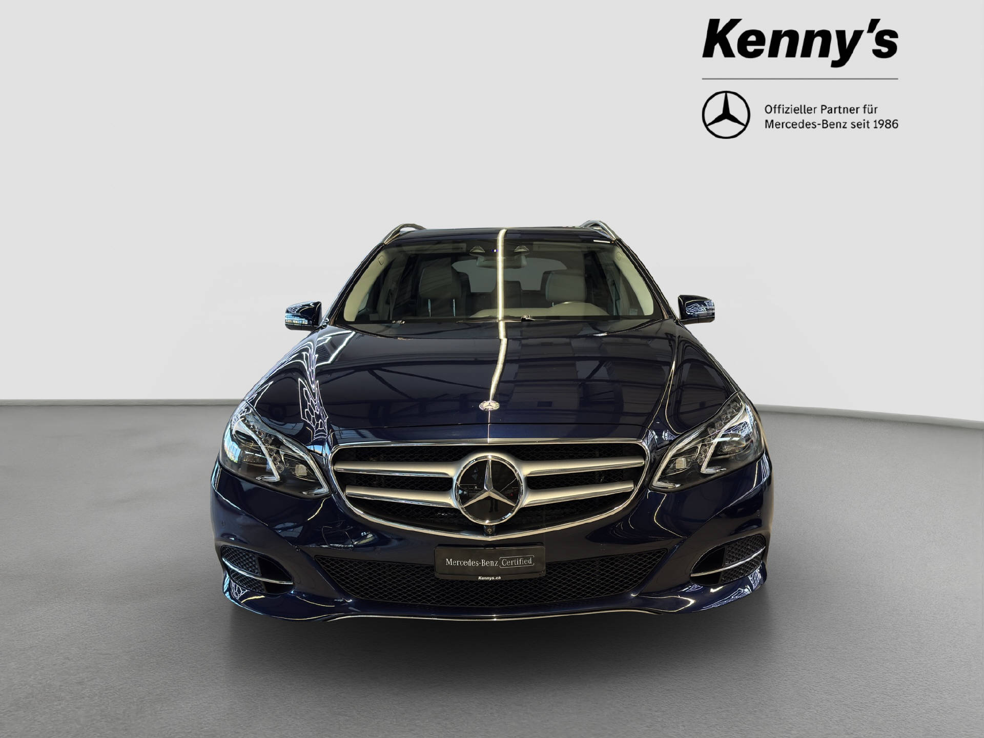 MERCEDES-BENZ E 400 V6 Avantgarde Kombi-showroom-element-1