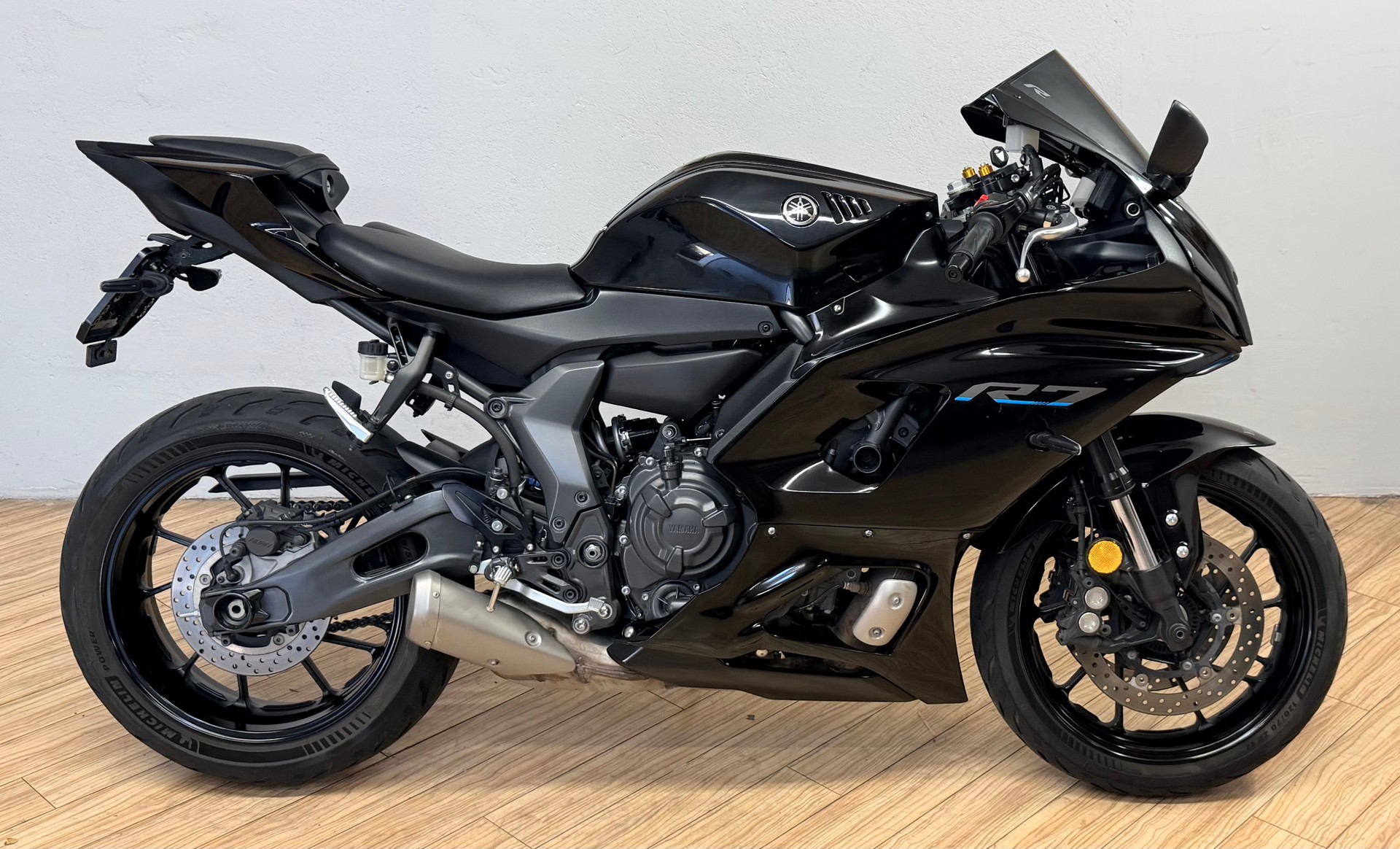 YAMAHA YZF-R7 (35kW)-image-1